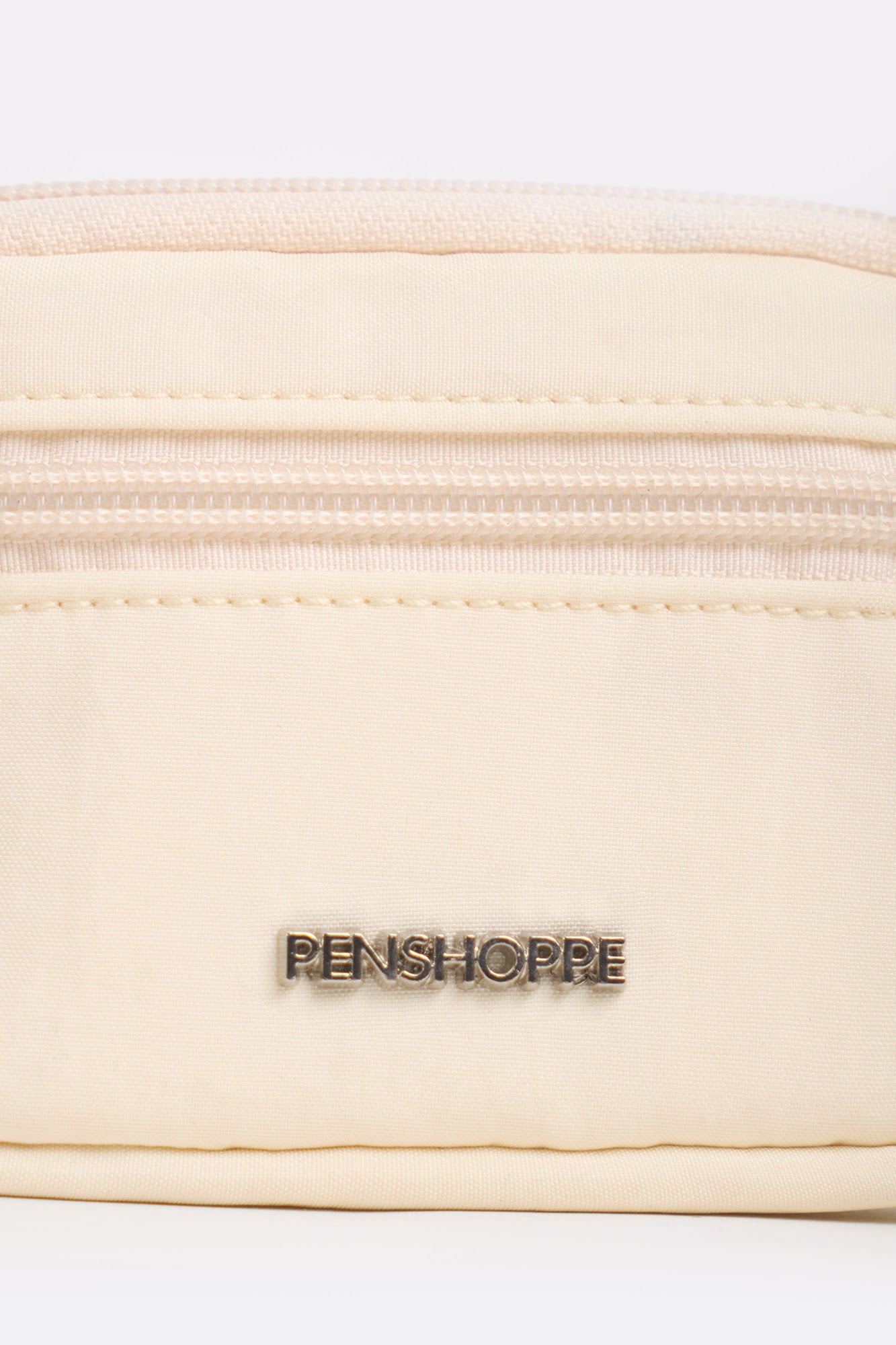 992628-Off White (2).jpg