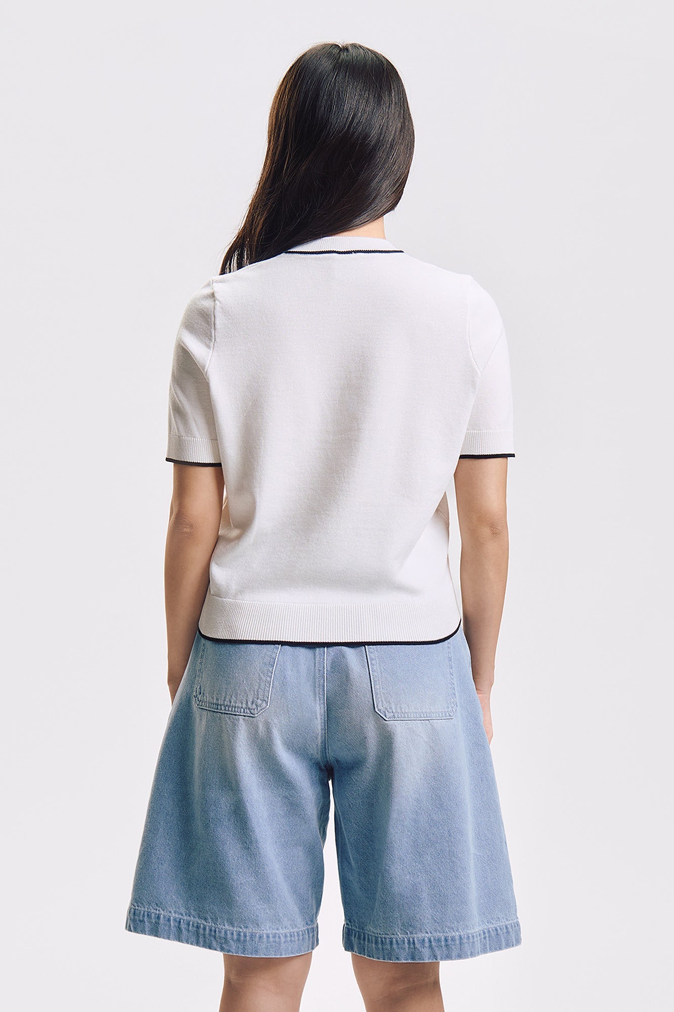 Dress Code Relaxed Knit Top with Contrast Detail