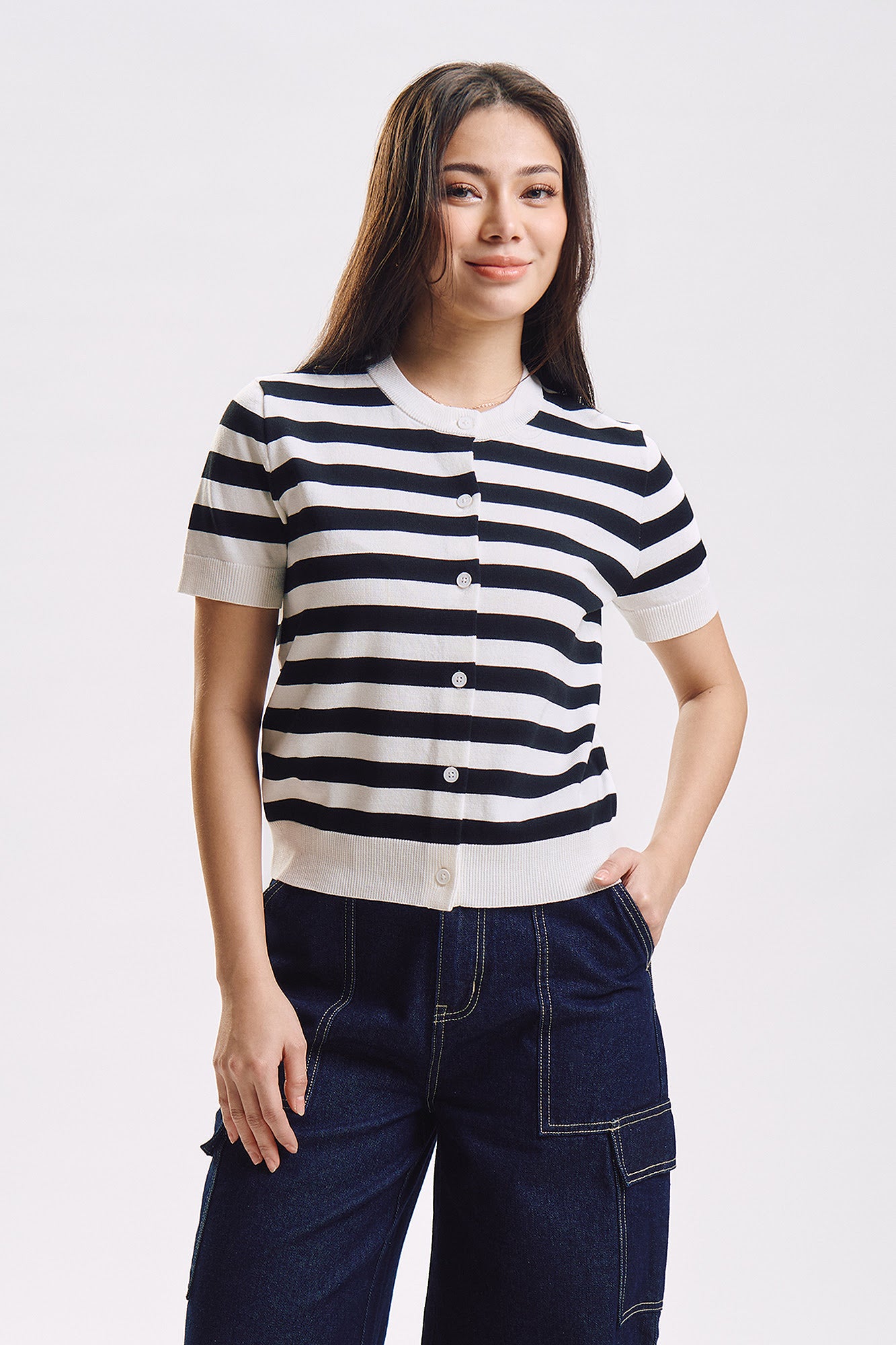 992744-Off White (3).jpg