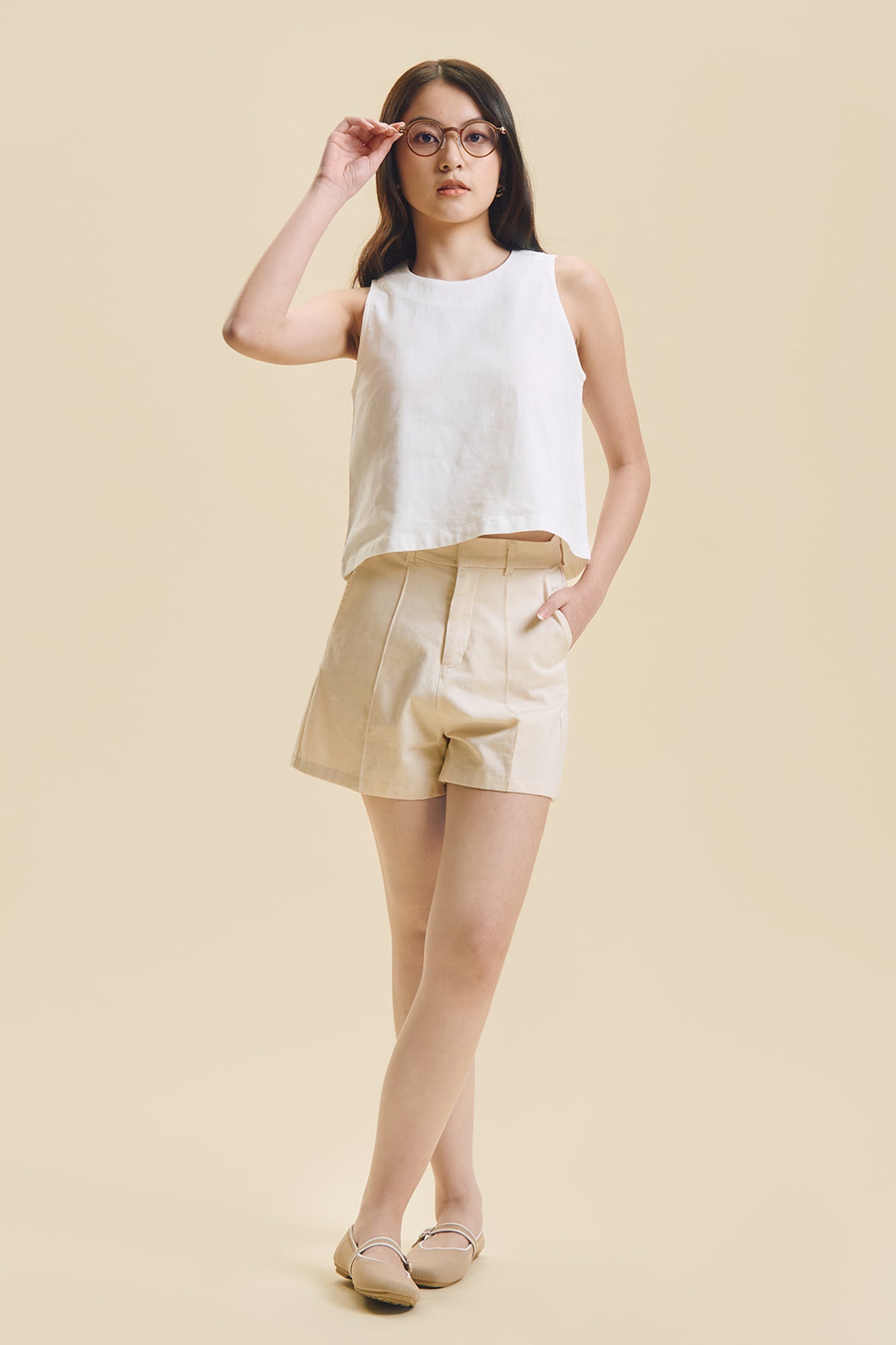 992751-Off White (1).jpg