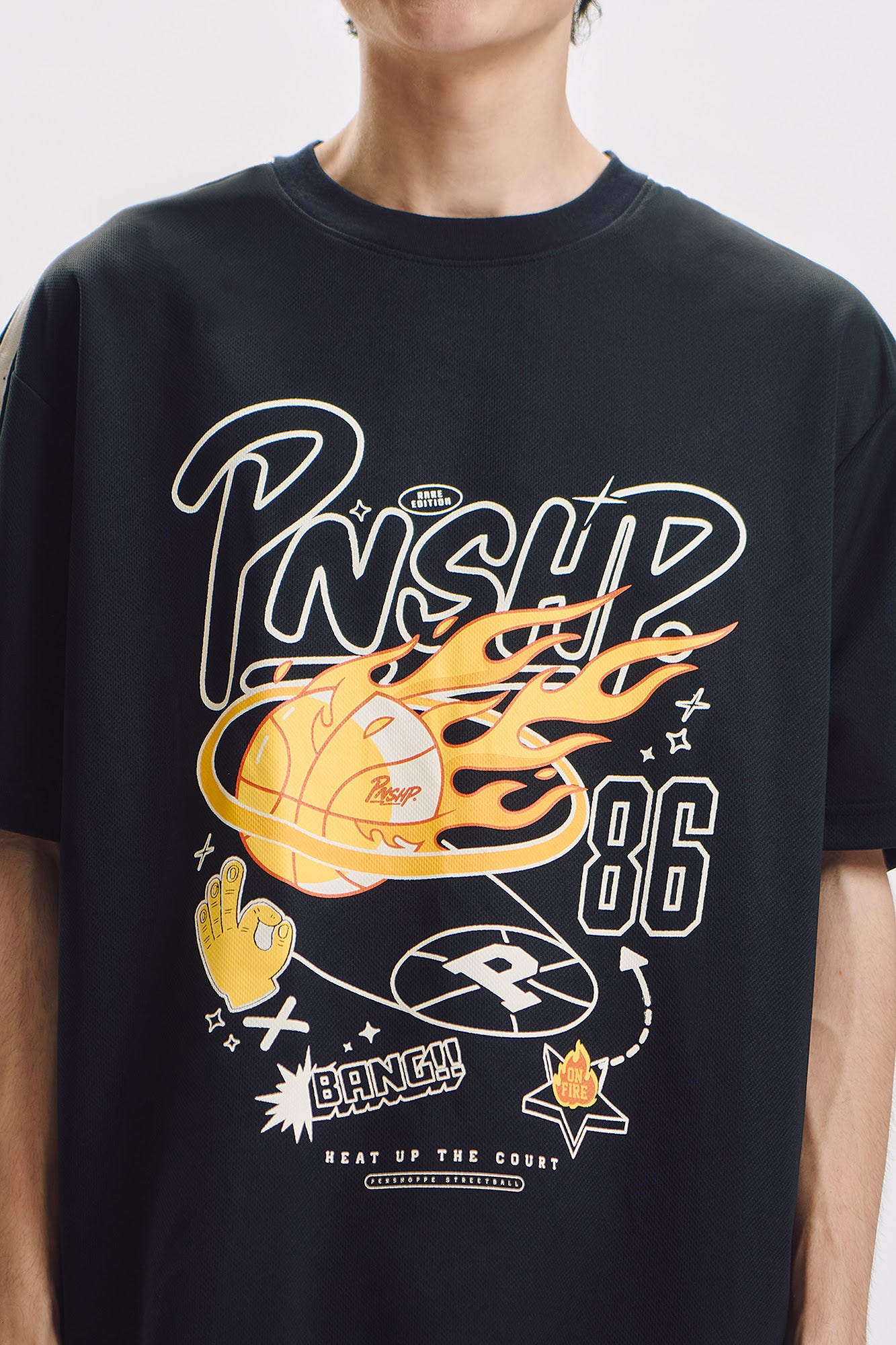 Penshoppe 86 Relaxed Graphic T-Shirt – PENSHOPPE