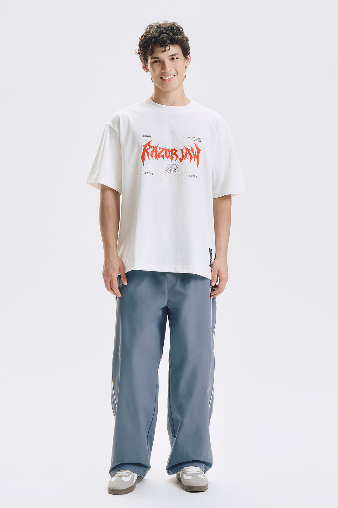 992877-Ivory (5).jpg