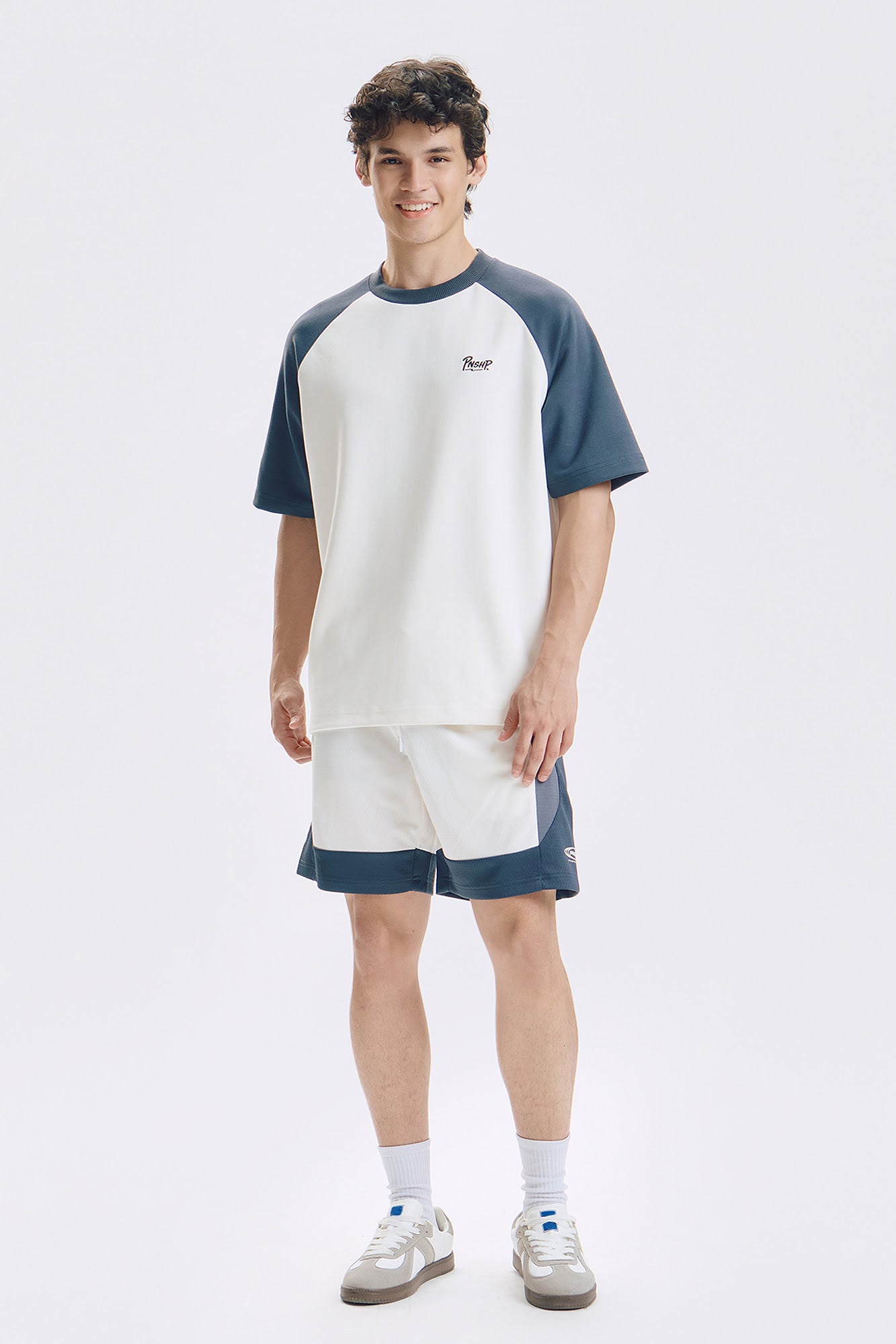 Penshoppe Relaxed Raglan T-Shirt – PENSHOPPE
