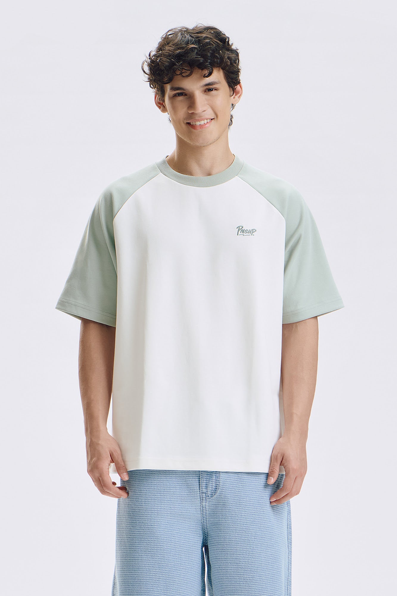 Penshoppe Relaxed Raglan T-Shirt – PENSHOPPE