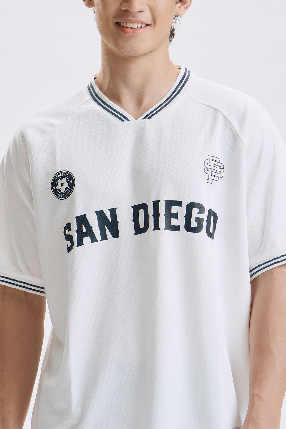 992892-Ivory (2).jpg