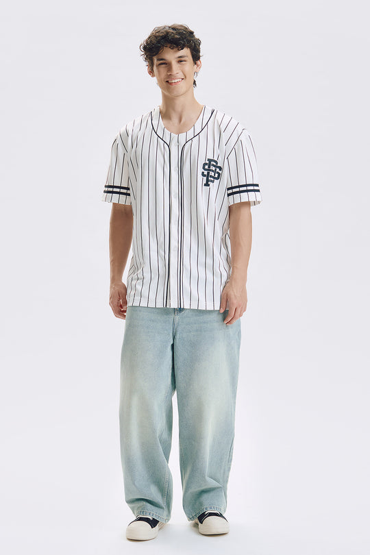 992895-Ivory (1).jpg