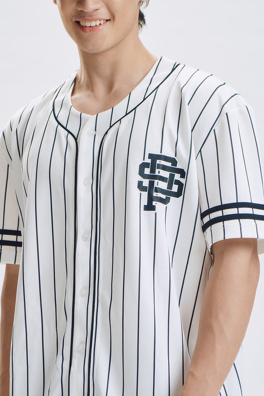 992895-Ivory (2).jpg