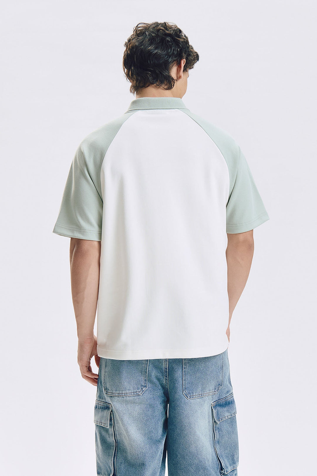 Penshoppe Relaxed Raglan Polo