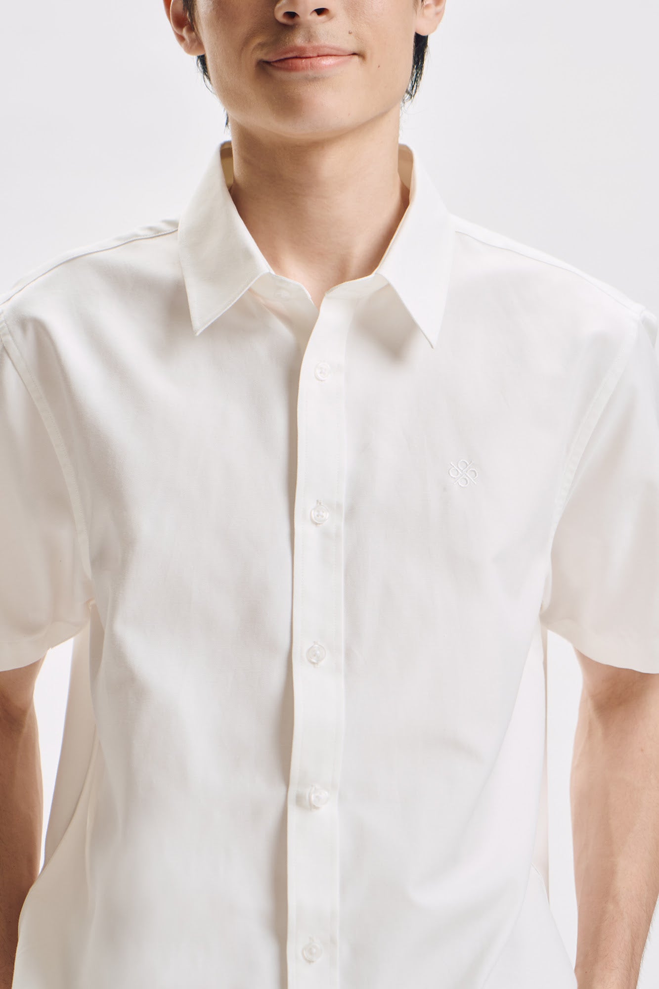 992927-Ivory (2).jpg