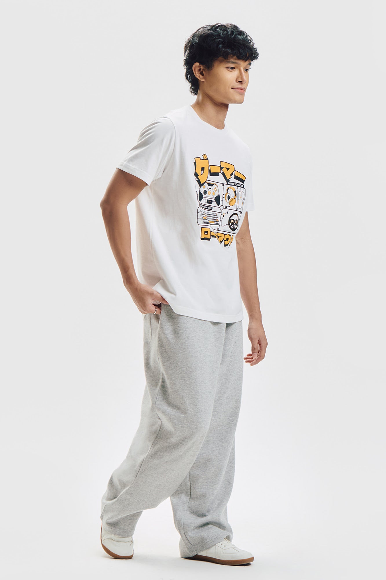 992941-White (1).jpg