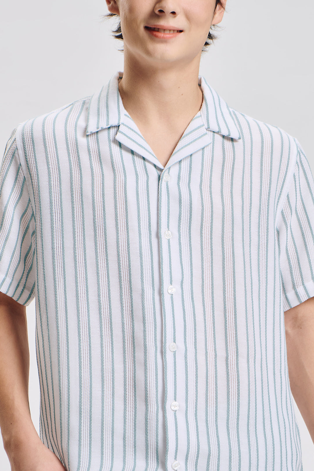 992969-Ivory (2).jpg