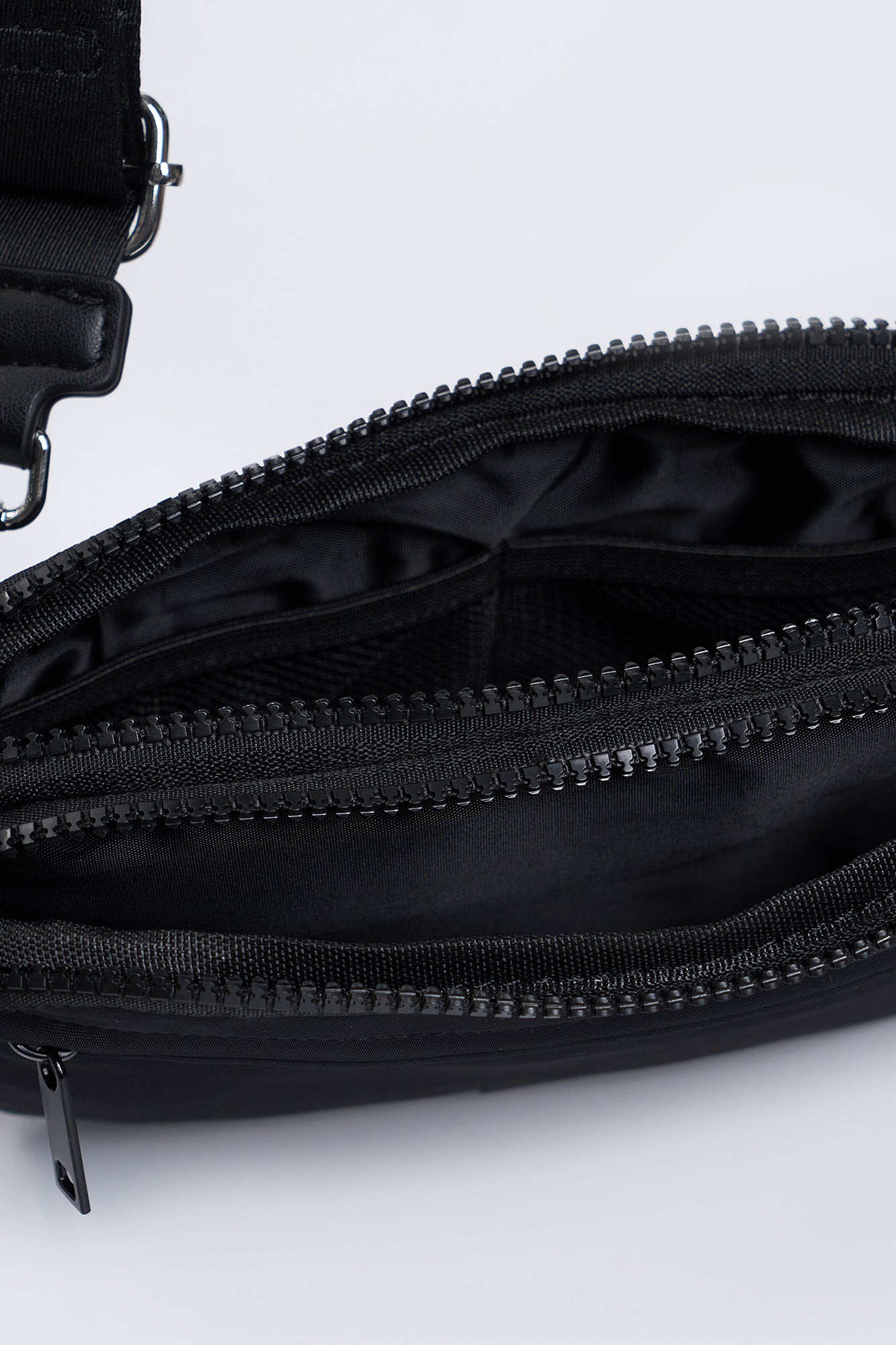 993010-Black (3).jpg