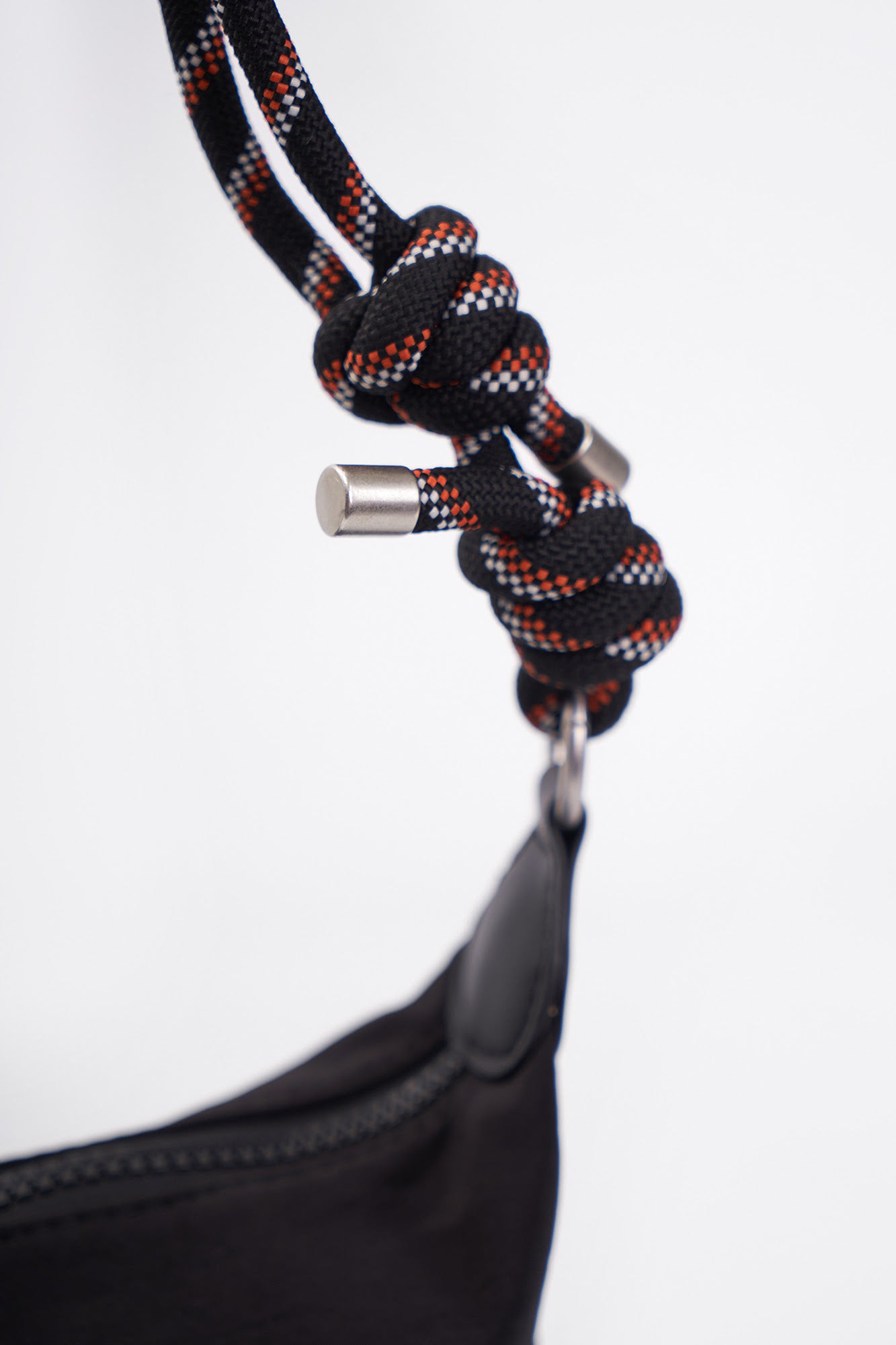 993042-Black (4).jpg