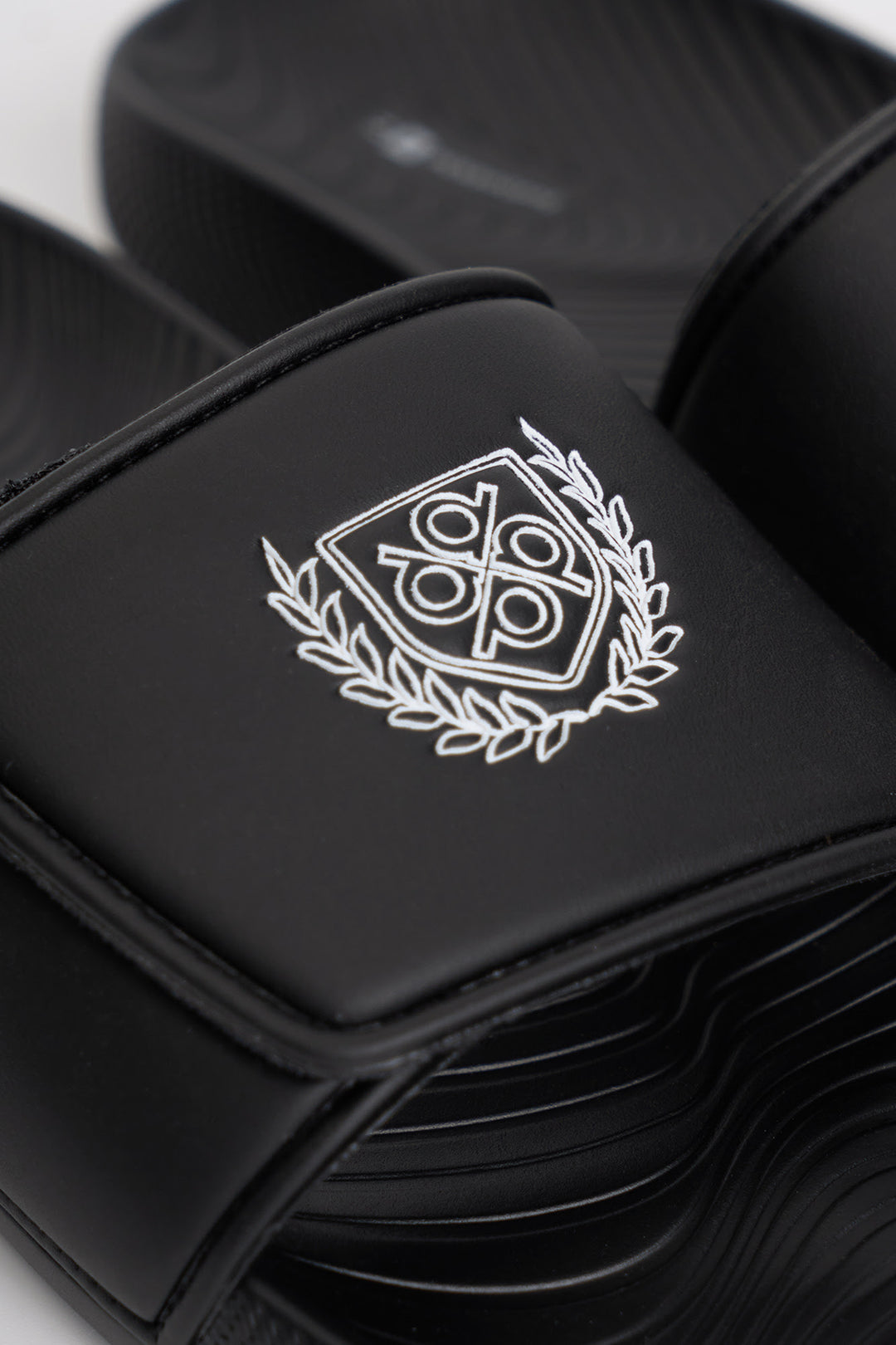 993111-Black (4).jpg