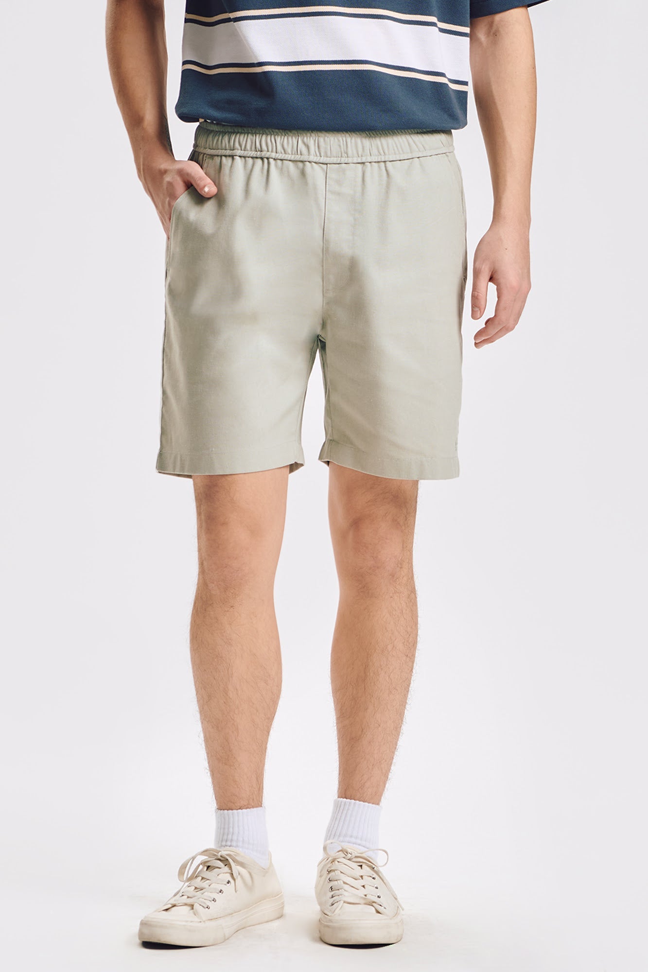Modern Fit Linen Shorts