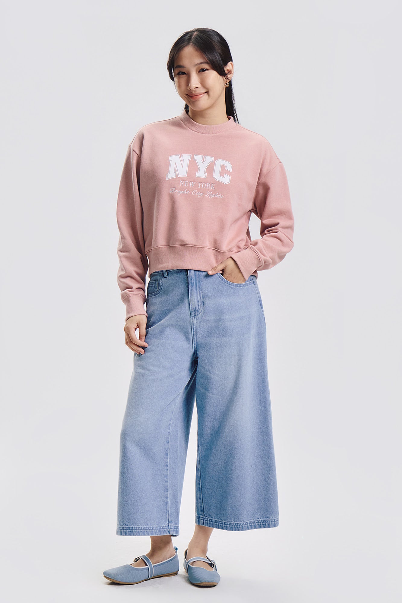 Nyc Relaxed Pullover Sweater – PENSHOPPE