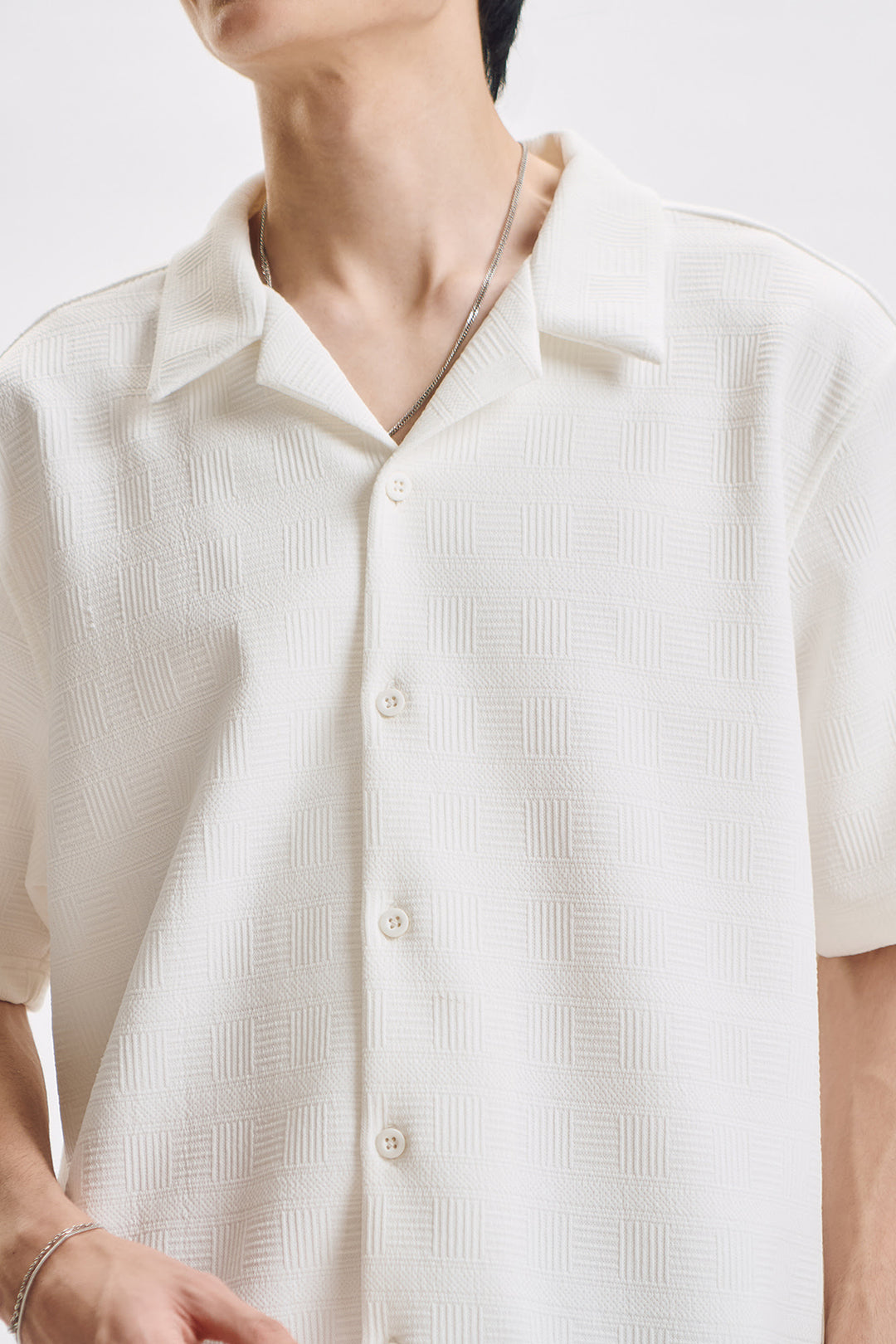 993274-Ivory (1).jpg