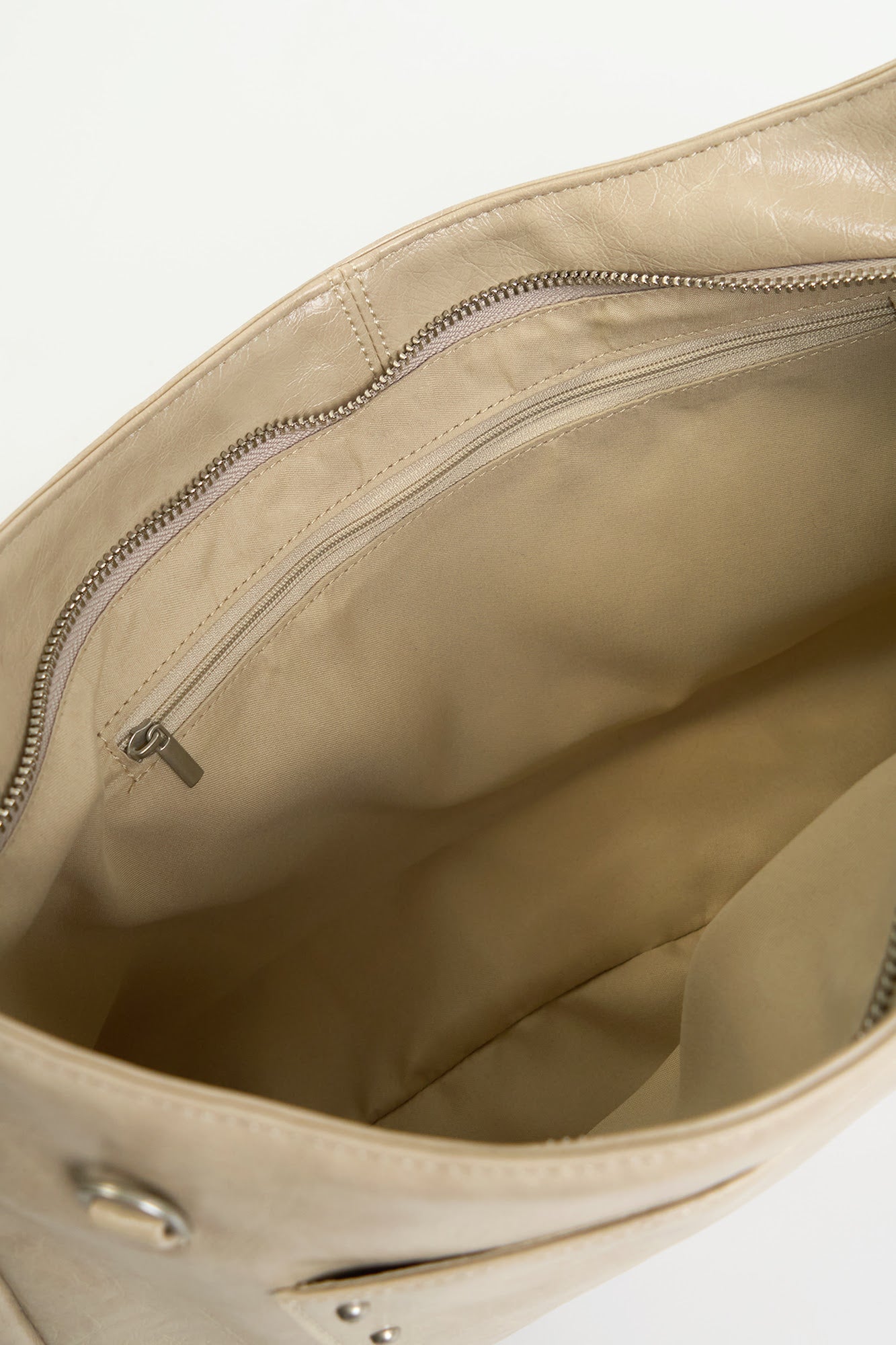 993285-Cream (1).jpg