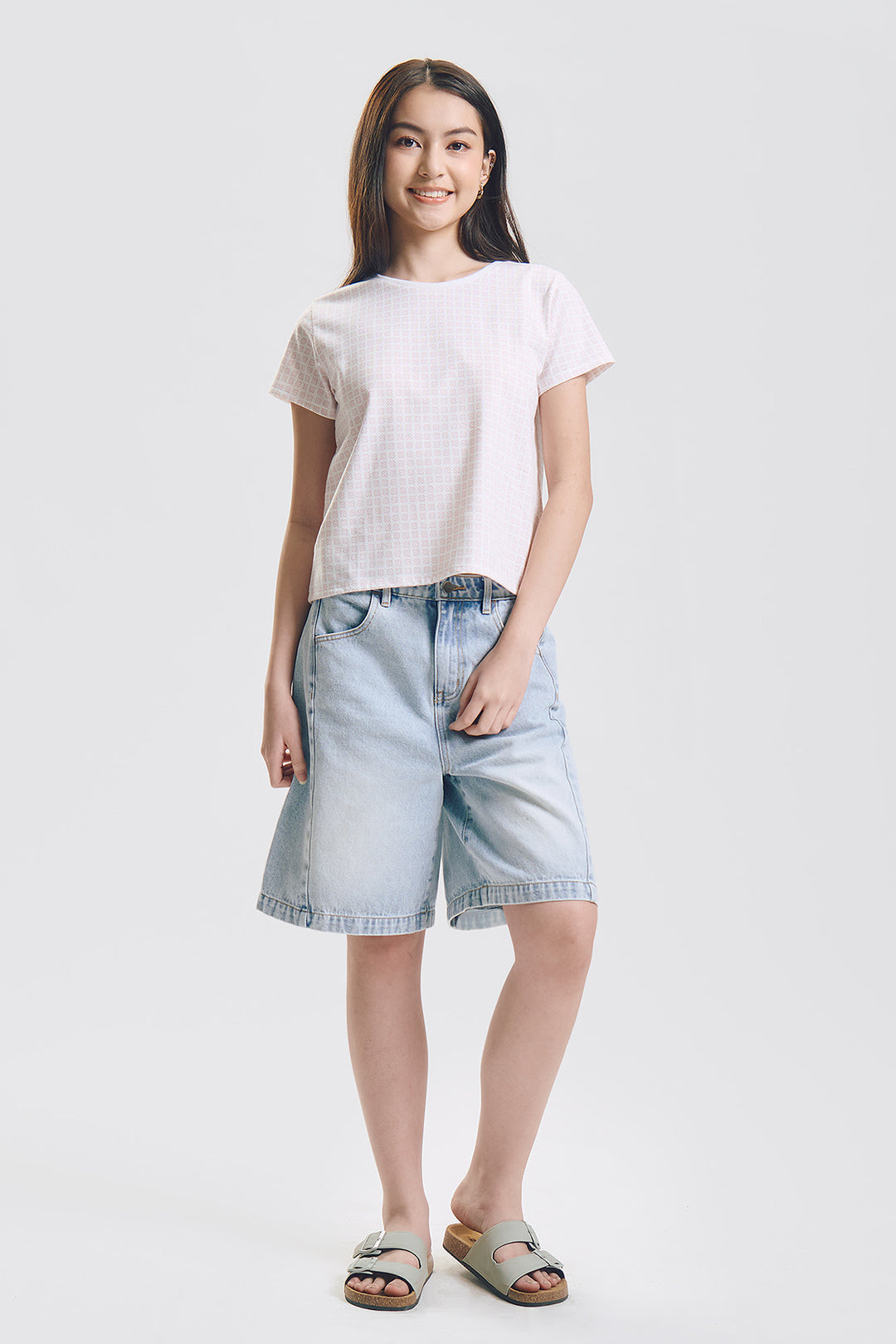 993412-Off White (1).jpg