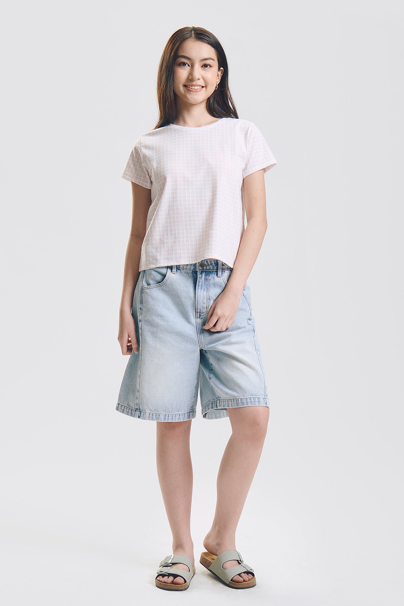 993412-Off White (1).jpg