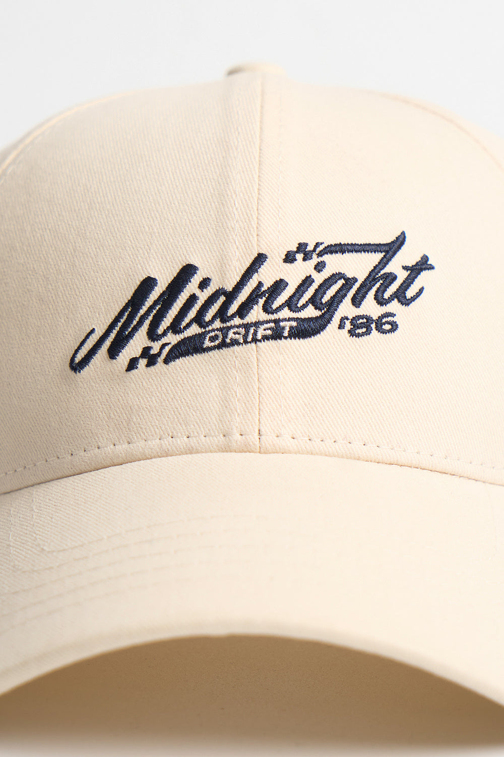 993598-Off White (4).jpg