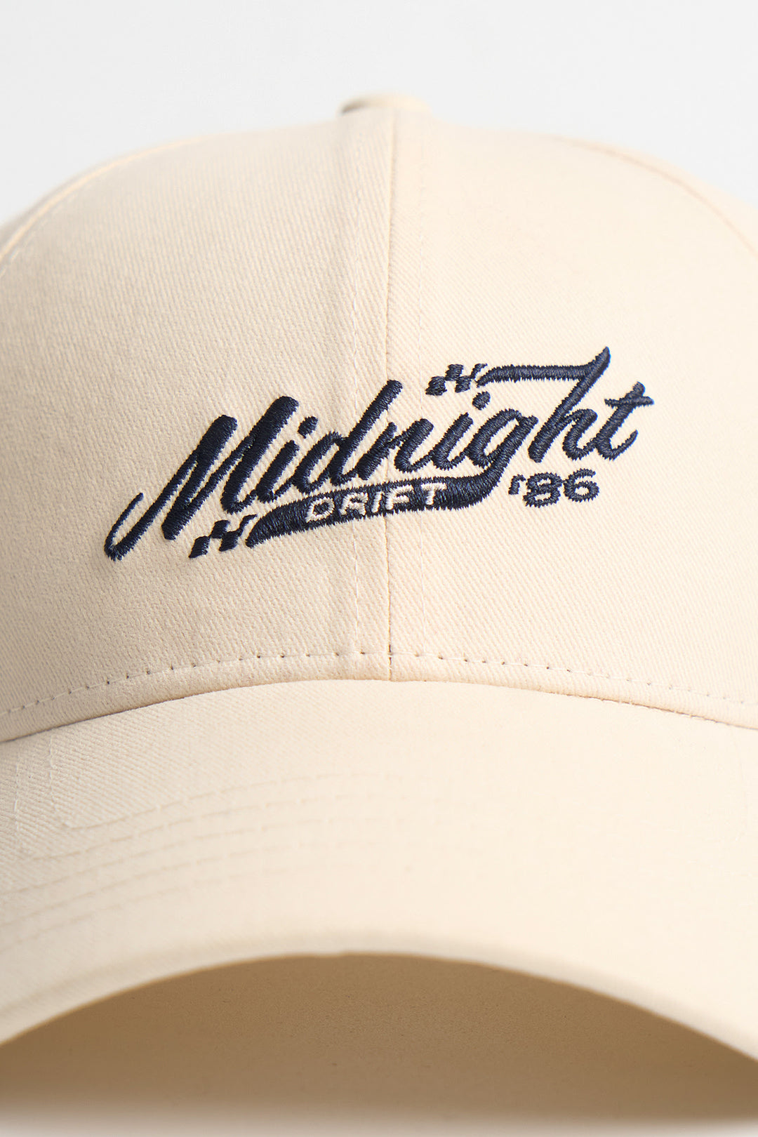 993598-Off White (4).jpg