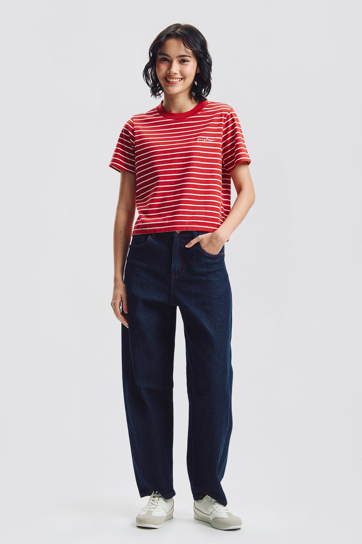 993619-Red (1).jpg