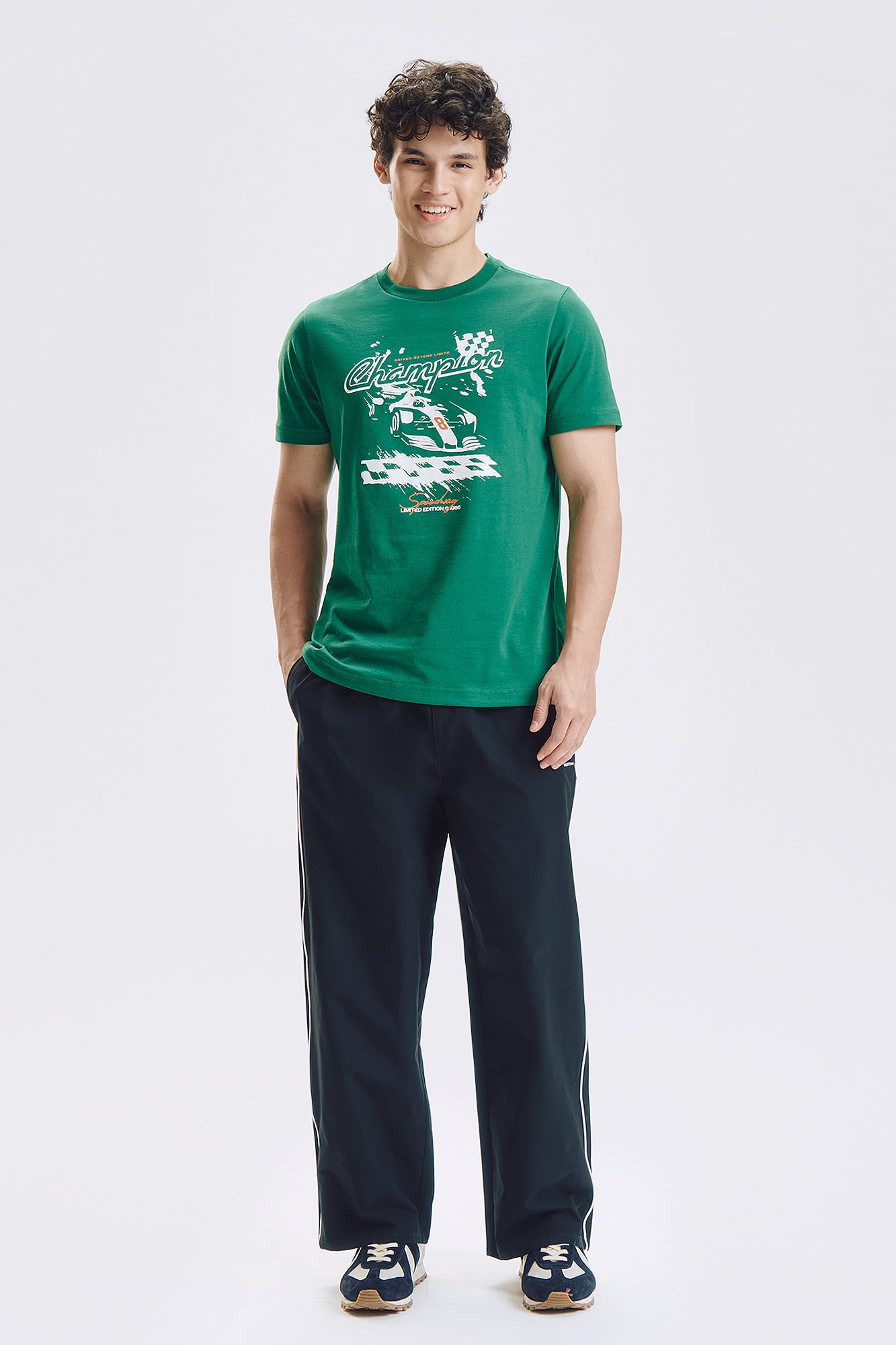 Champion Graphic T-Shirt – PENSHOPPE