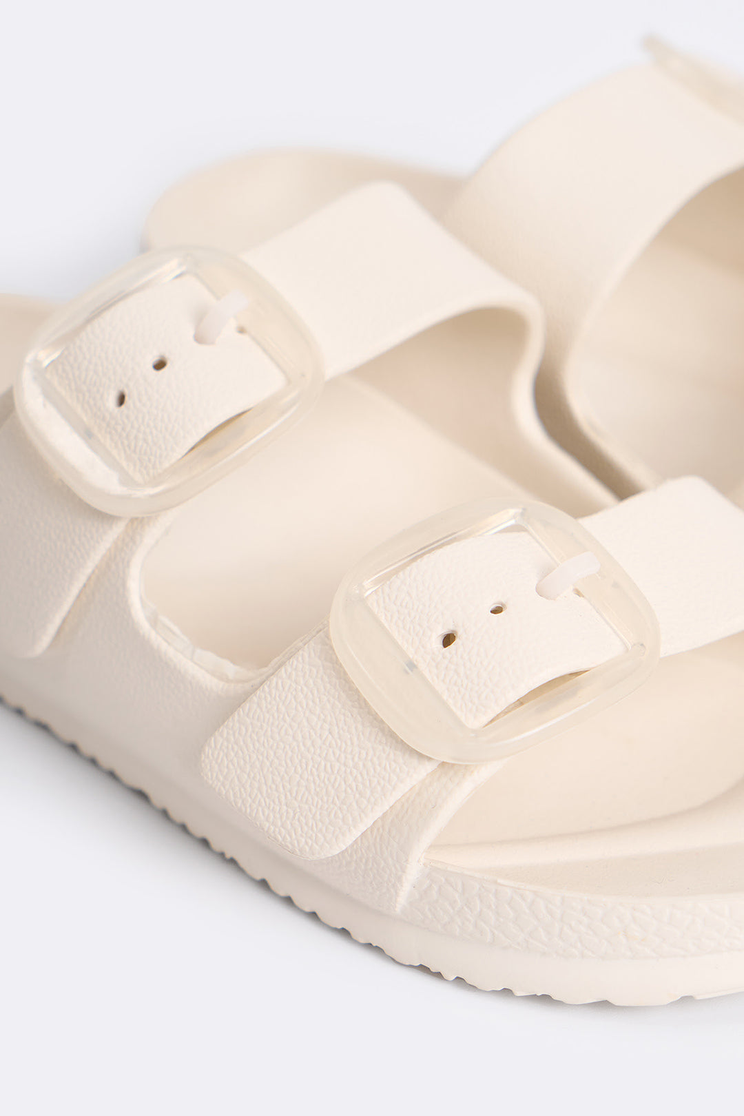 993660-Off White (3).jpg