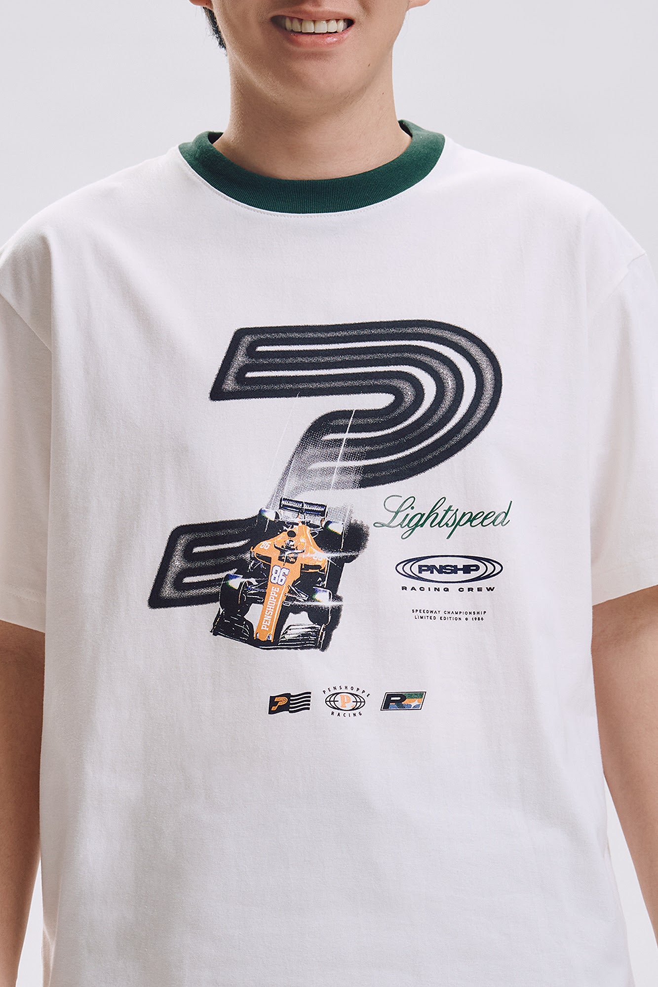 993667-Ivory (2).jpg