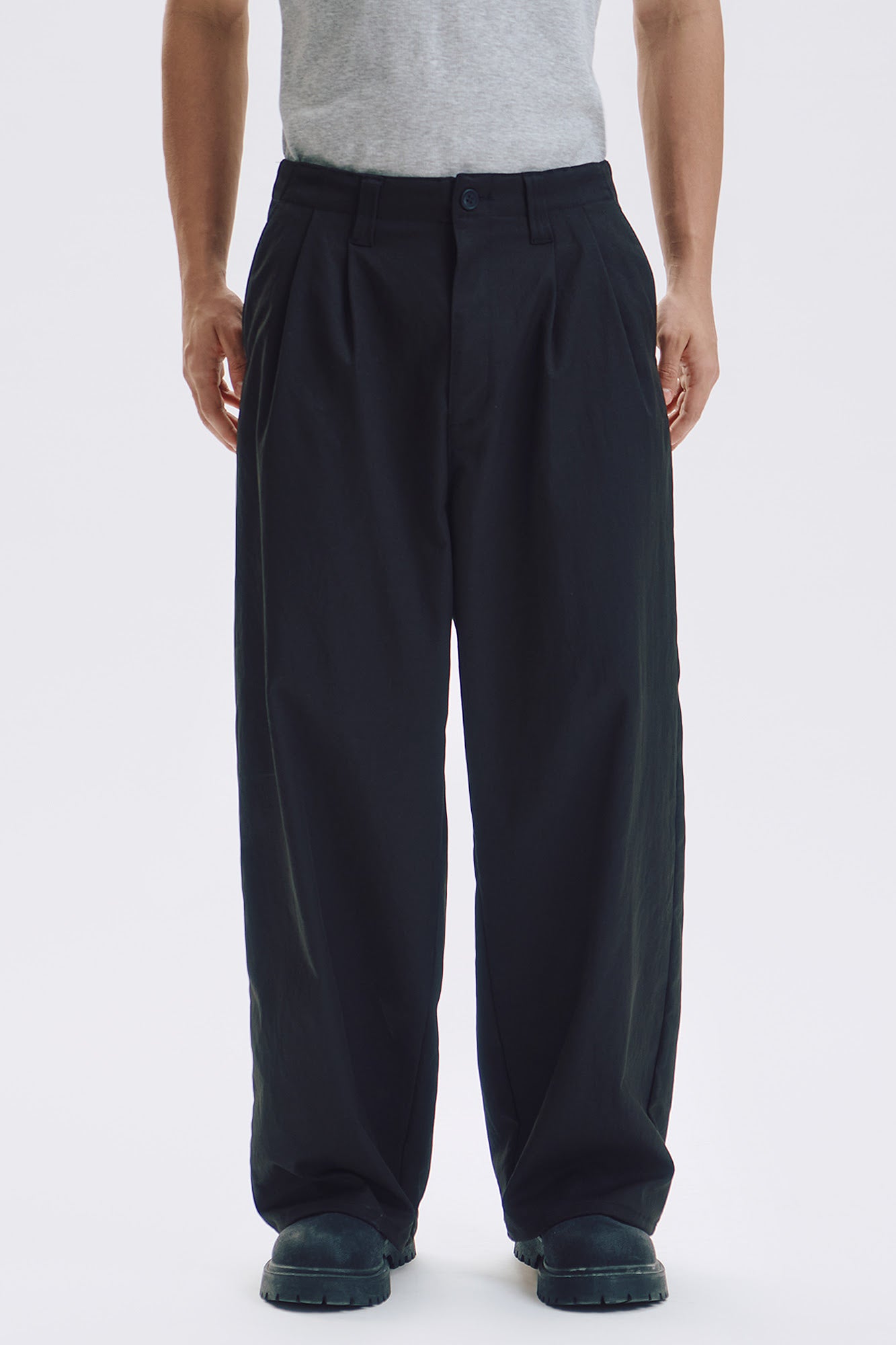 993672-Black (3).jpg