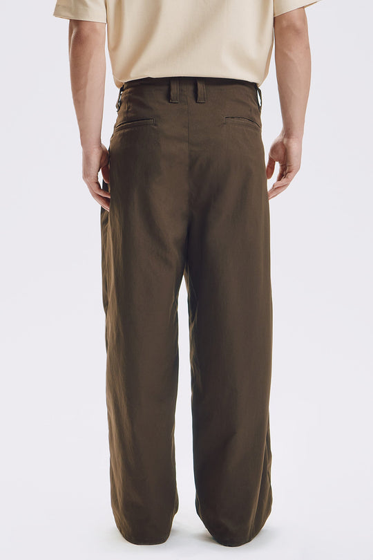Dress Code Baggy Fit Pleated Pants