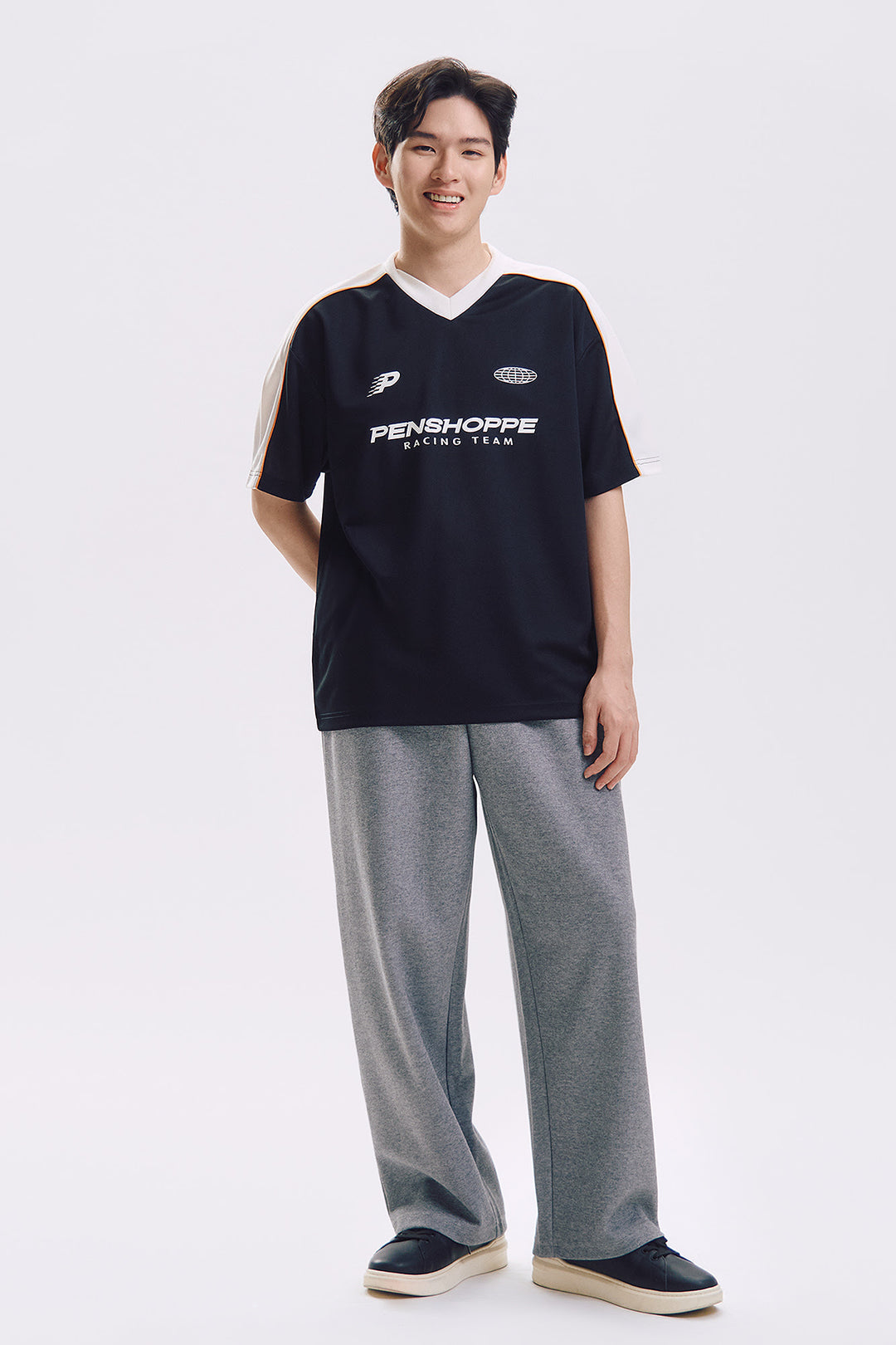 993683-Black (1).jpg