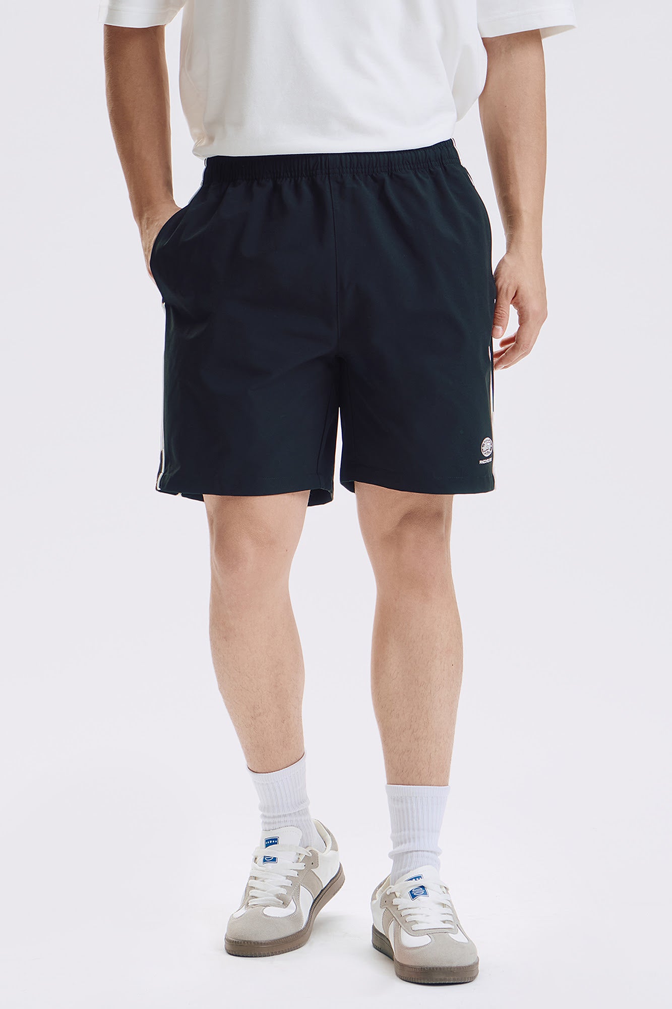 993697-Black (4).jpg
