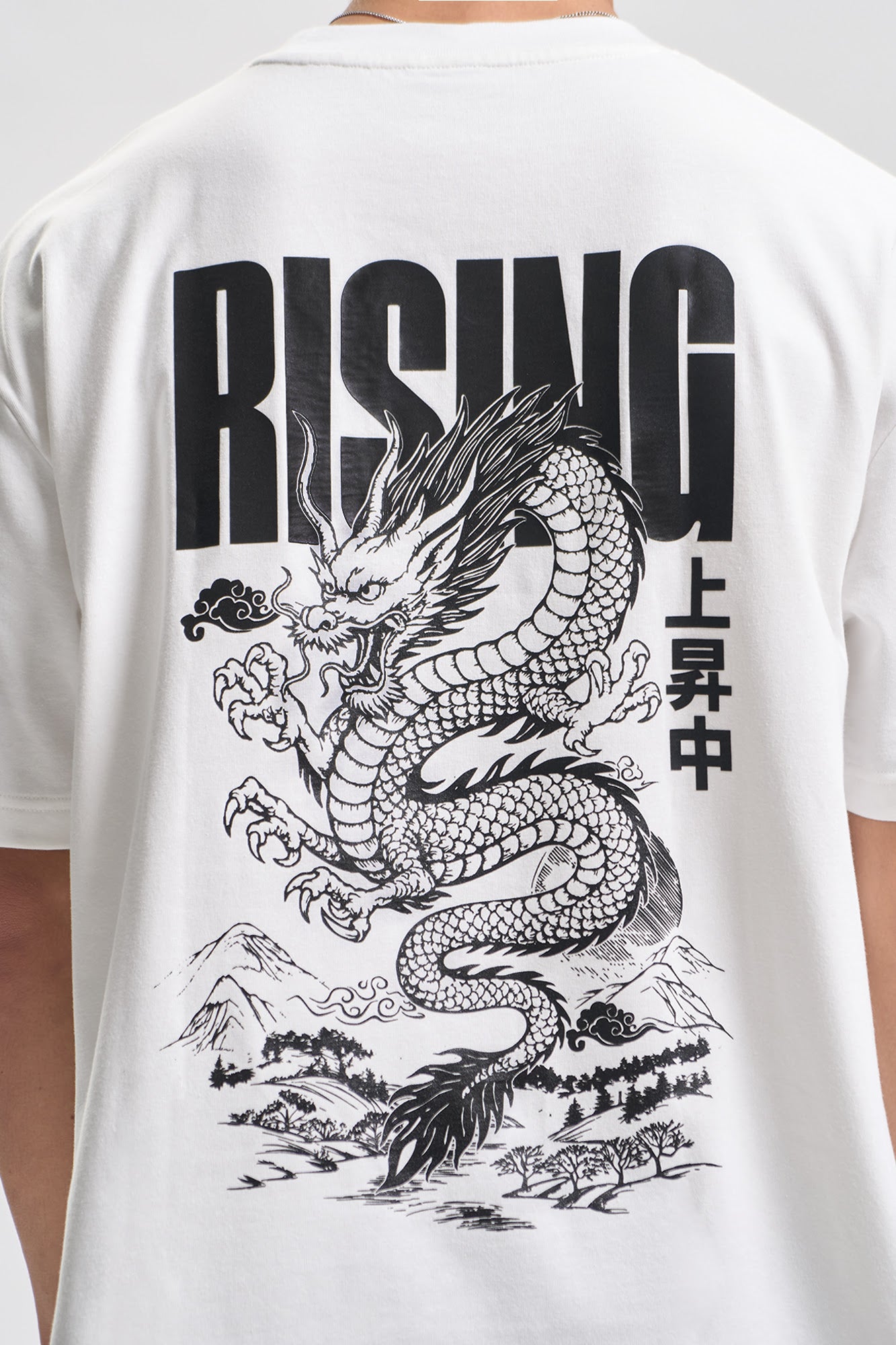 993758-Off White (3).jpg