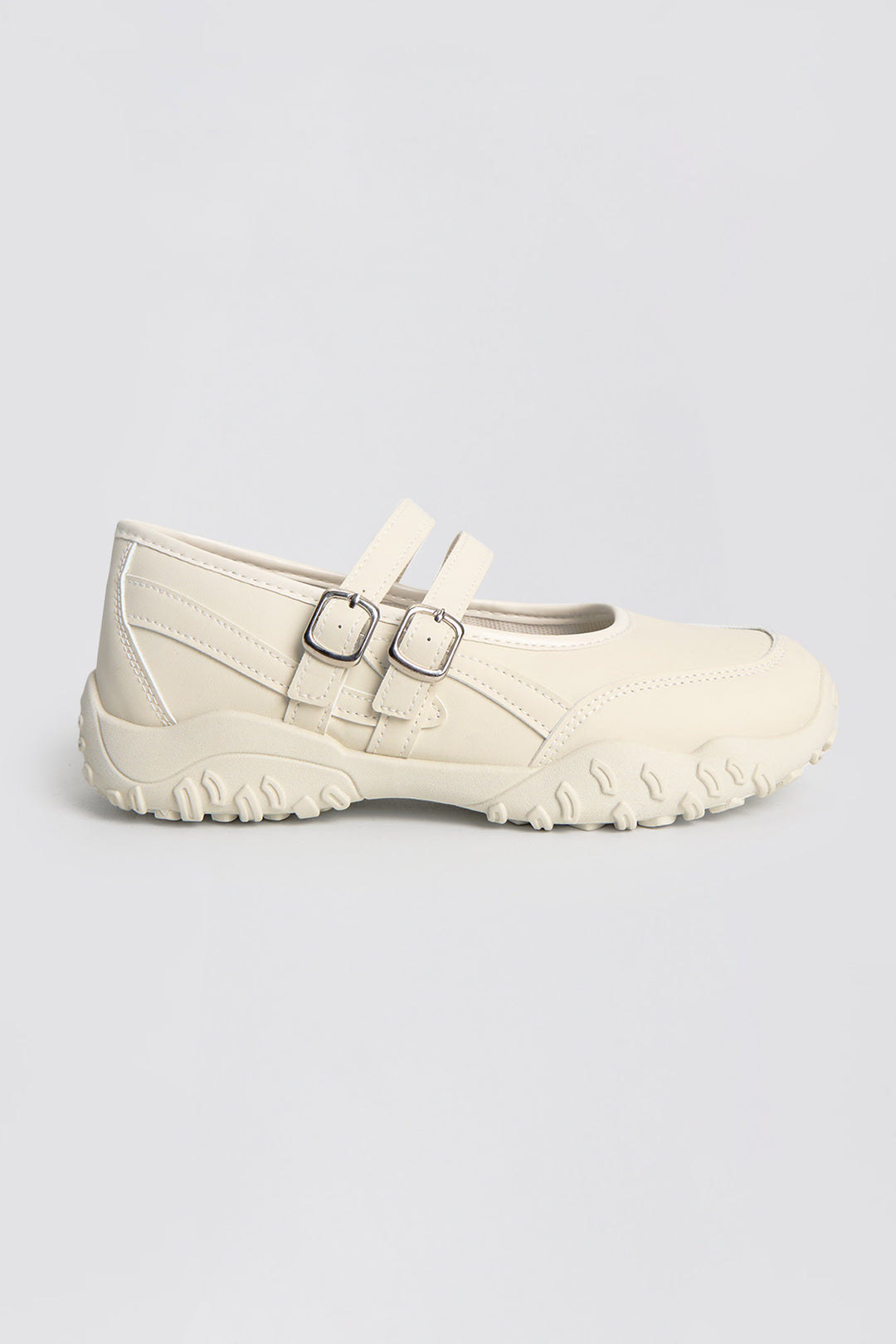993858-Off White (1).jpg