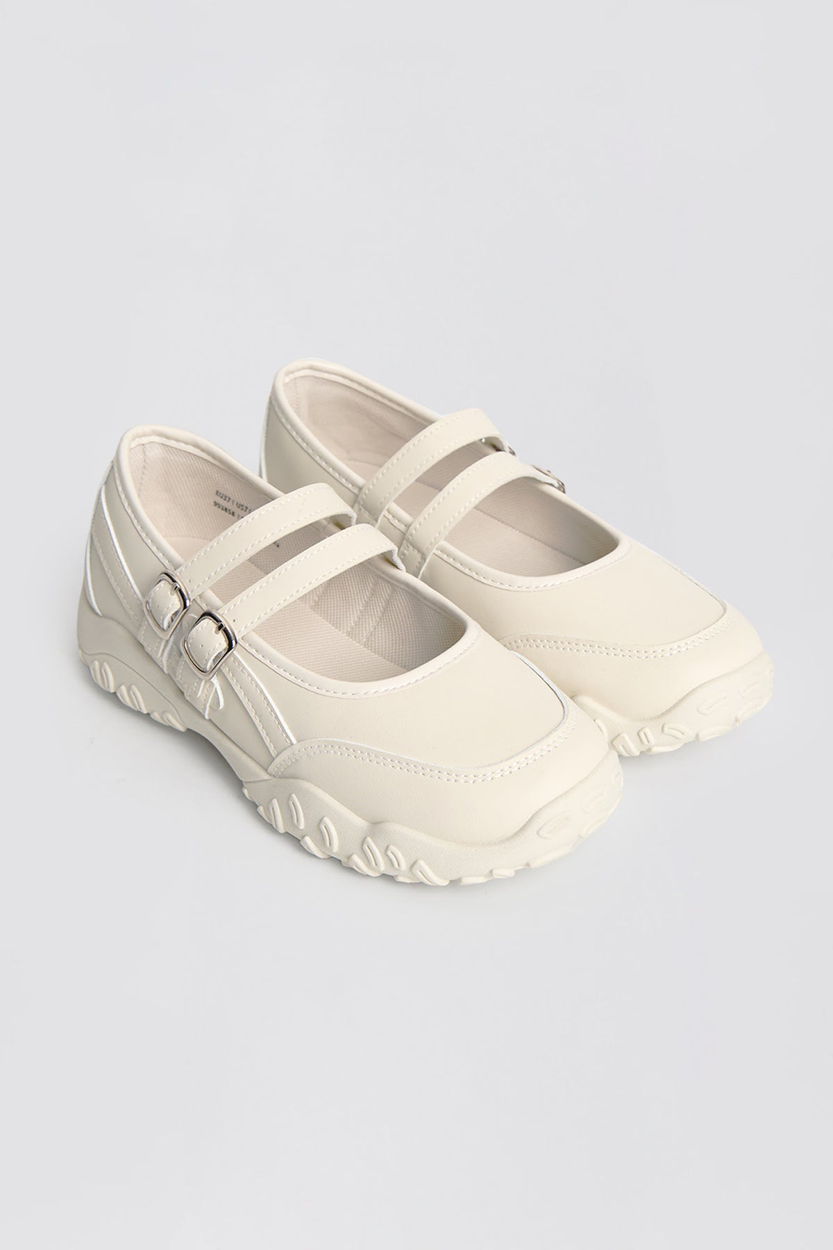 993858-Off White (3).jpg