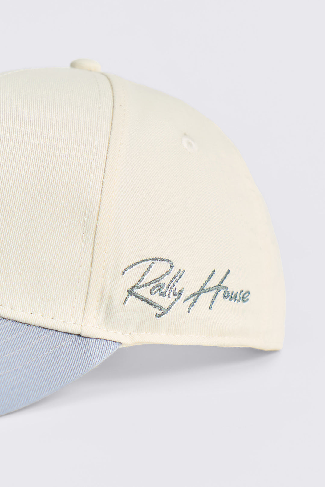 994000-Off White (1).jpg