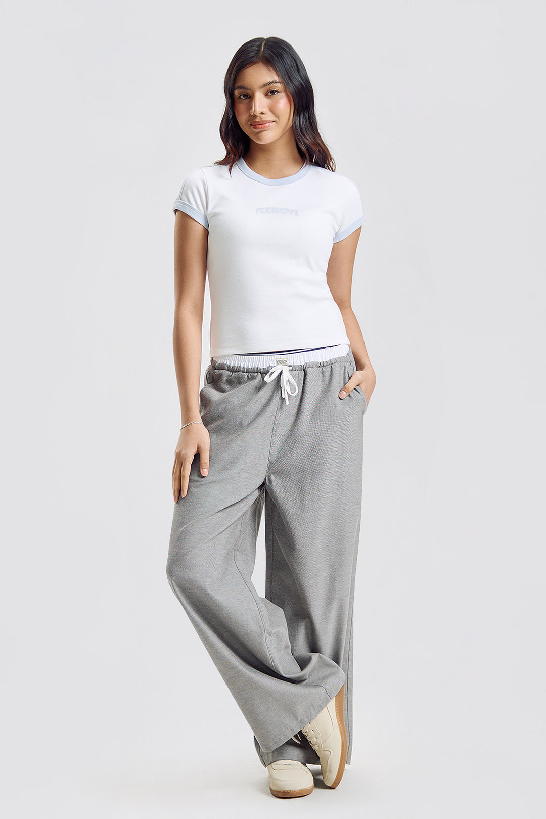 994045-Off White (1).jpg