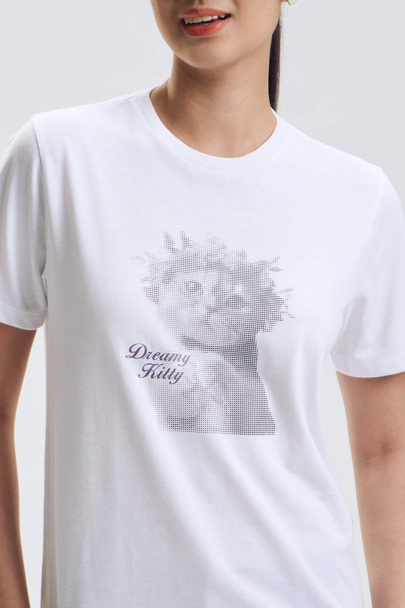 994131-Off White (2).jpg