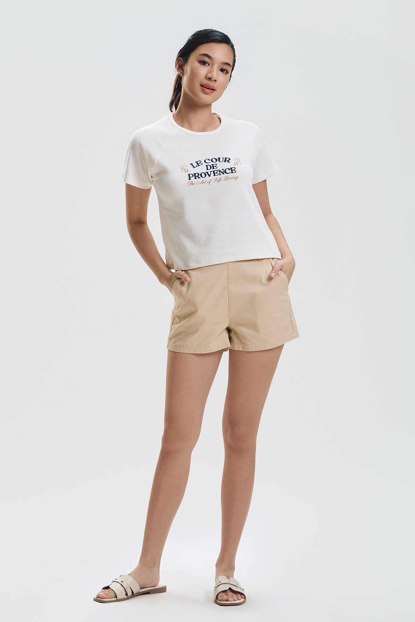 994146-Off White (1).jpg