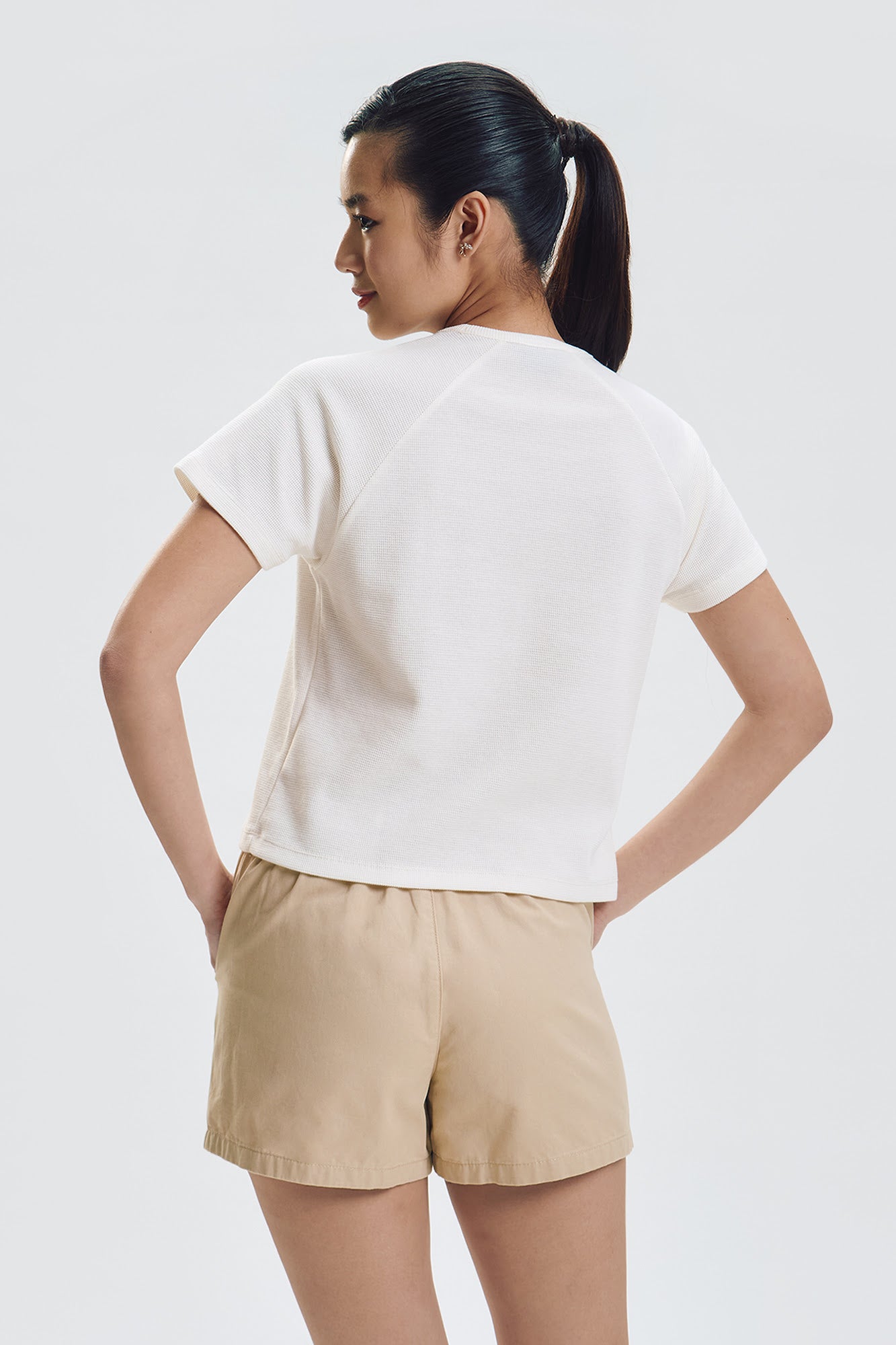 994146-Off White (4).jpg