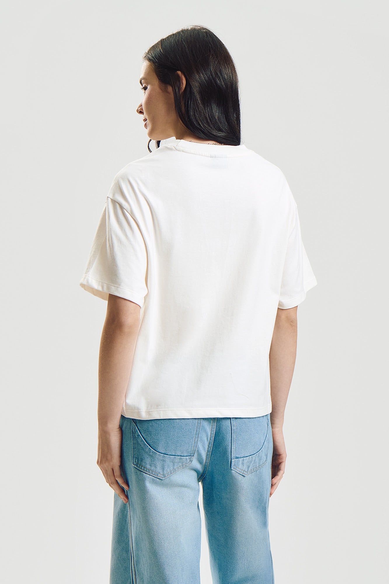 994188-Off White (4).jpg