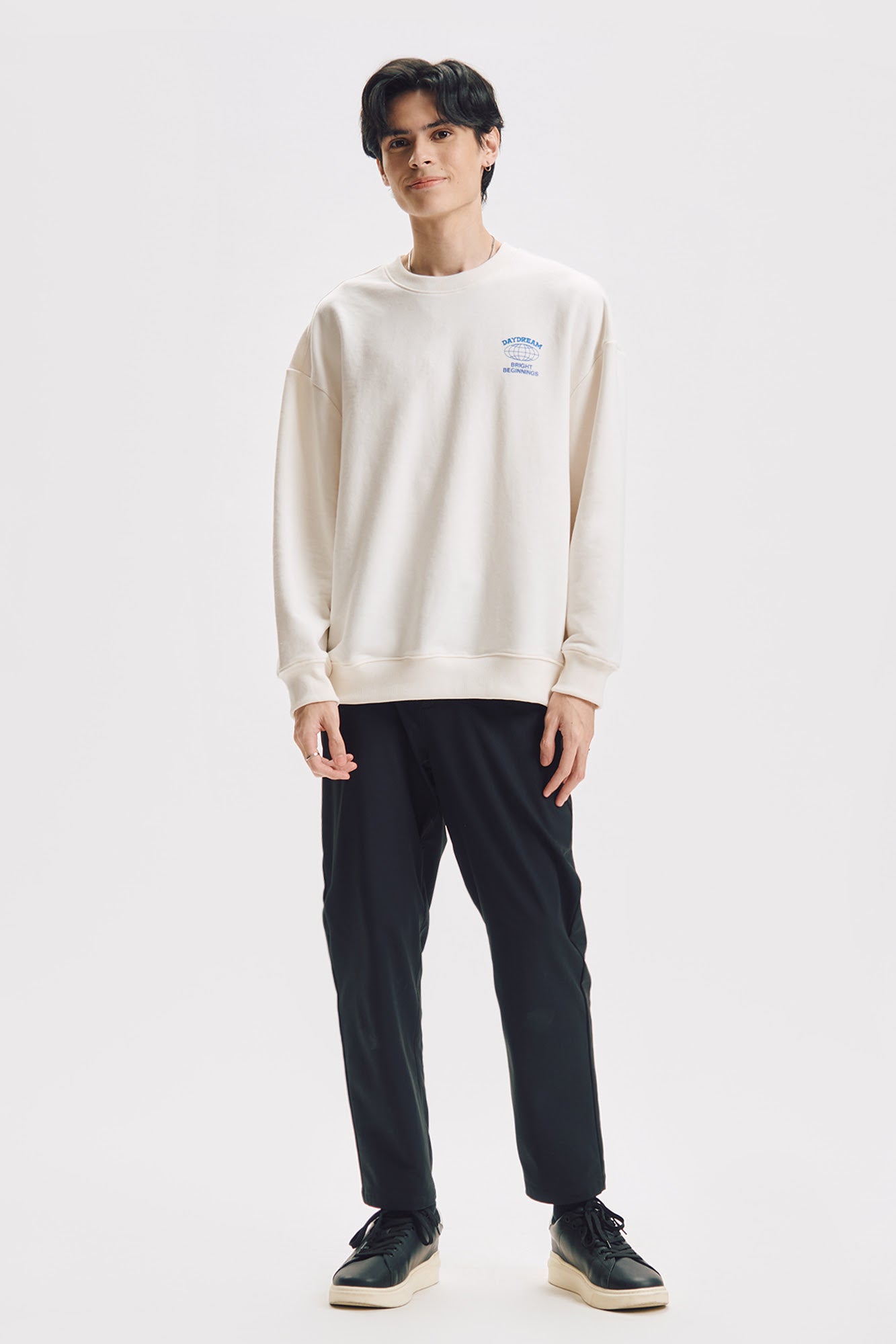 994247-Off White (5).jpg