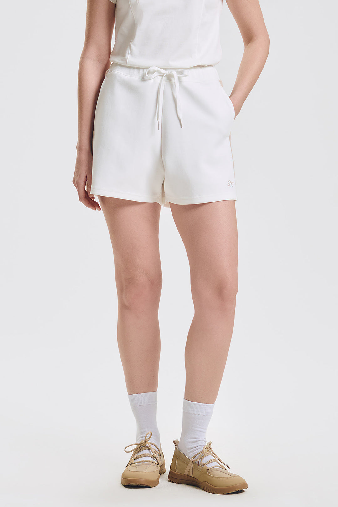 994292-Off White (5).jpg