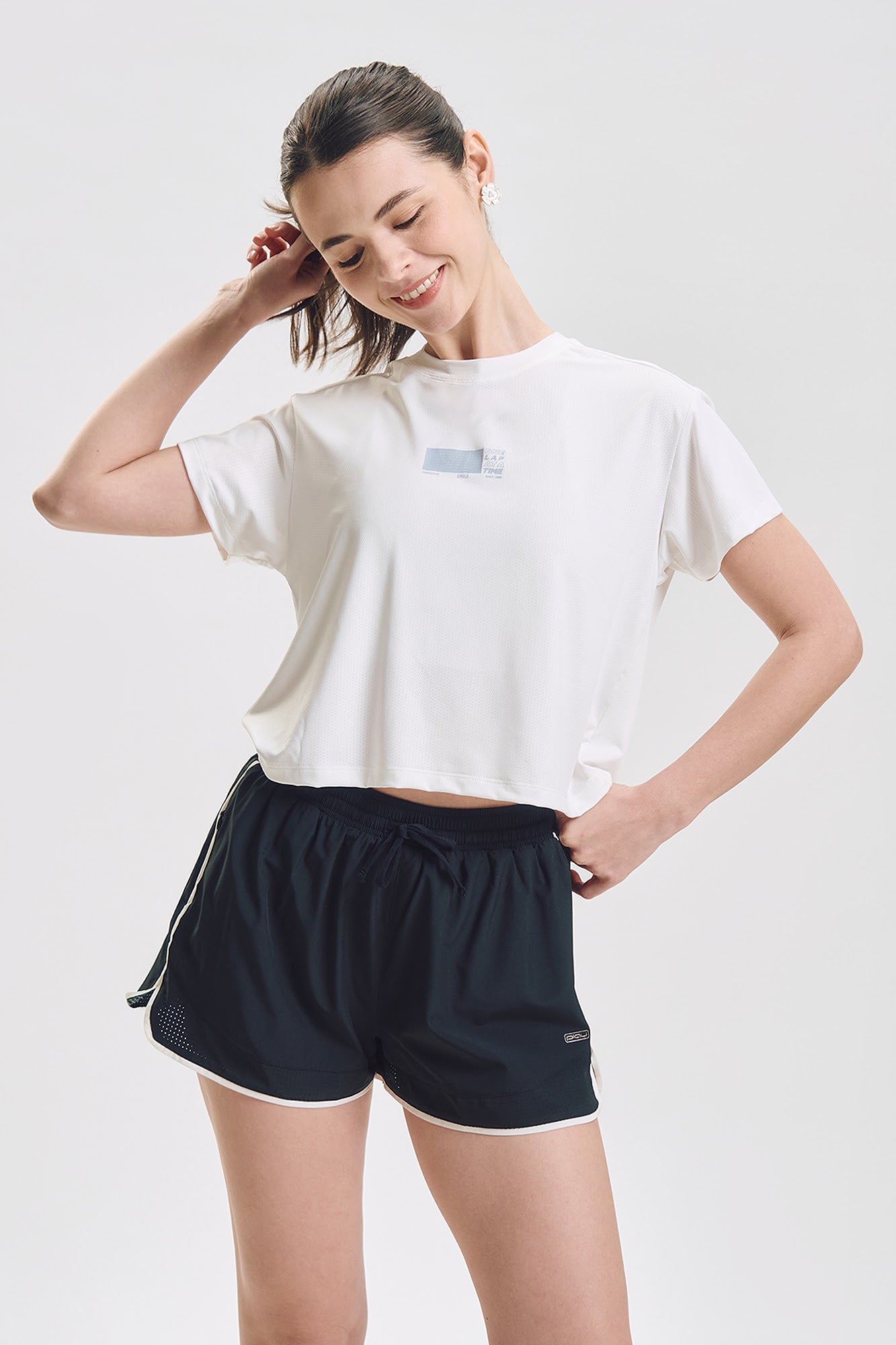 994313-Off White (4).jpg