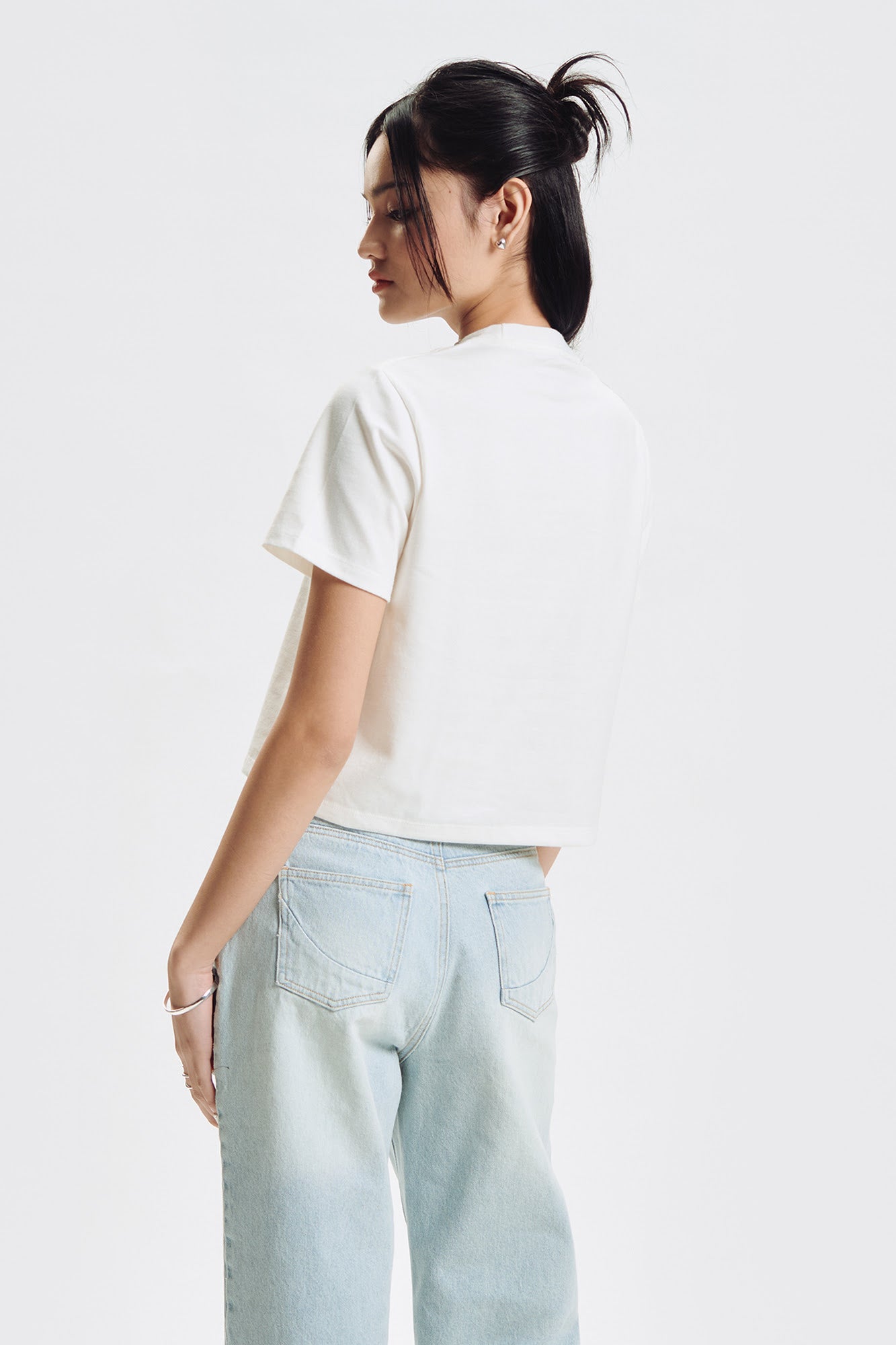 994321-Off White (3).jpg