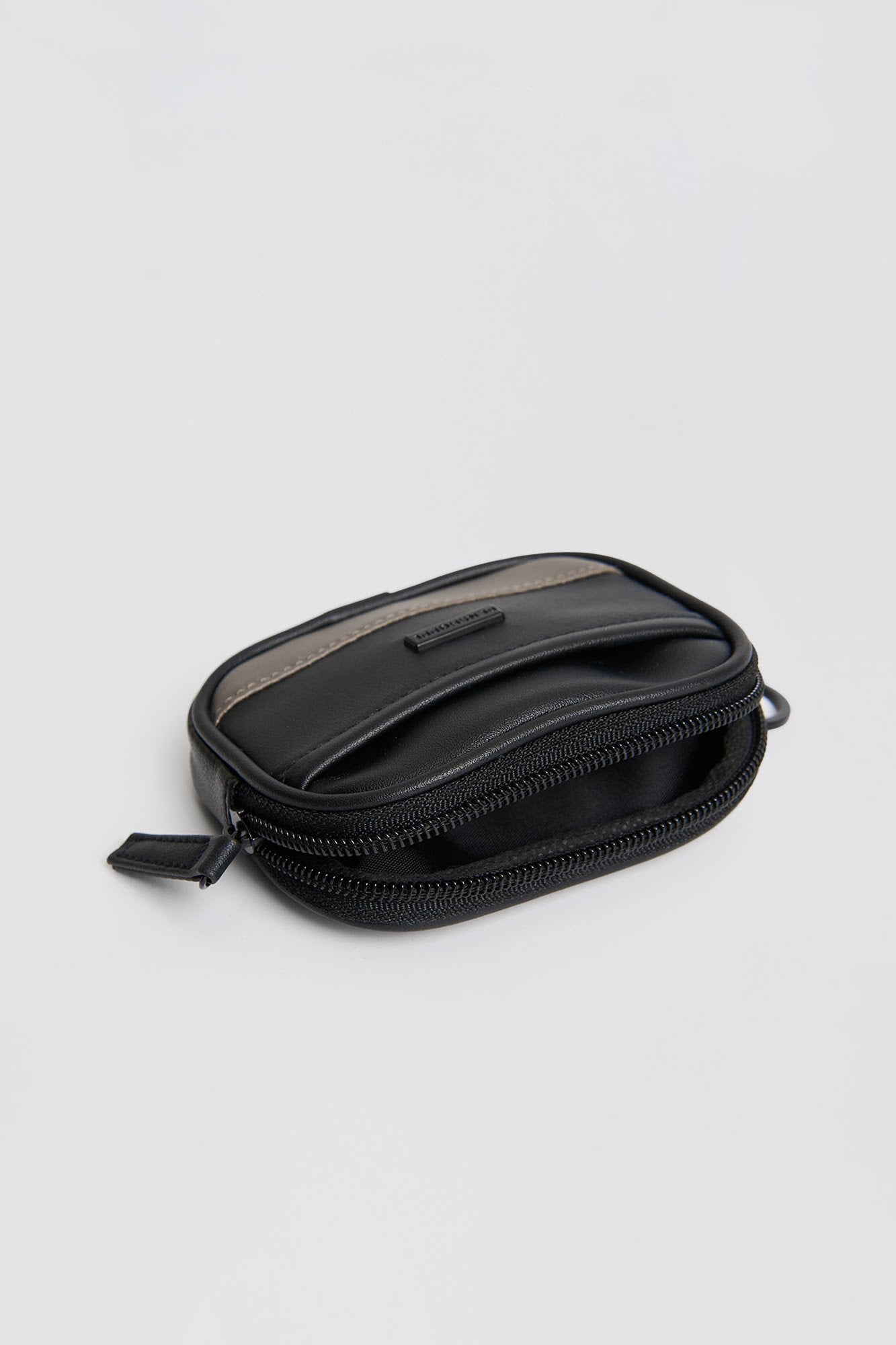 994450-Black (4).jpg