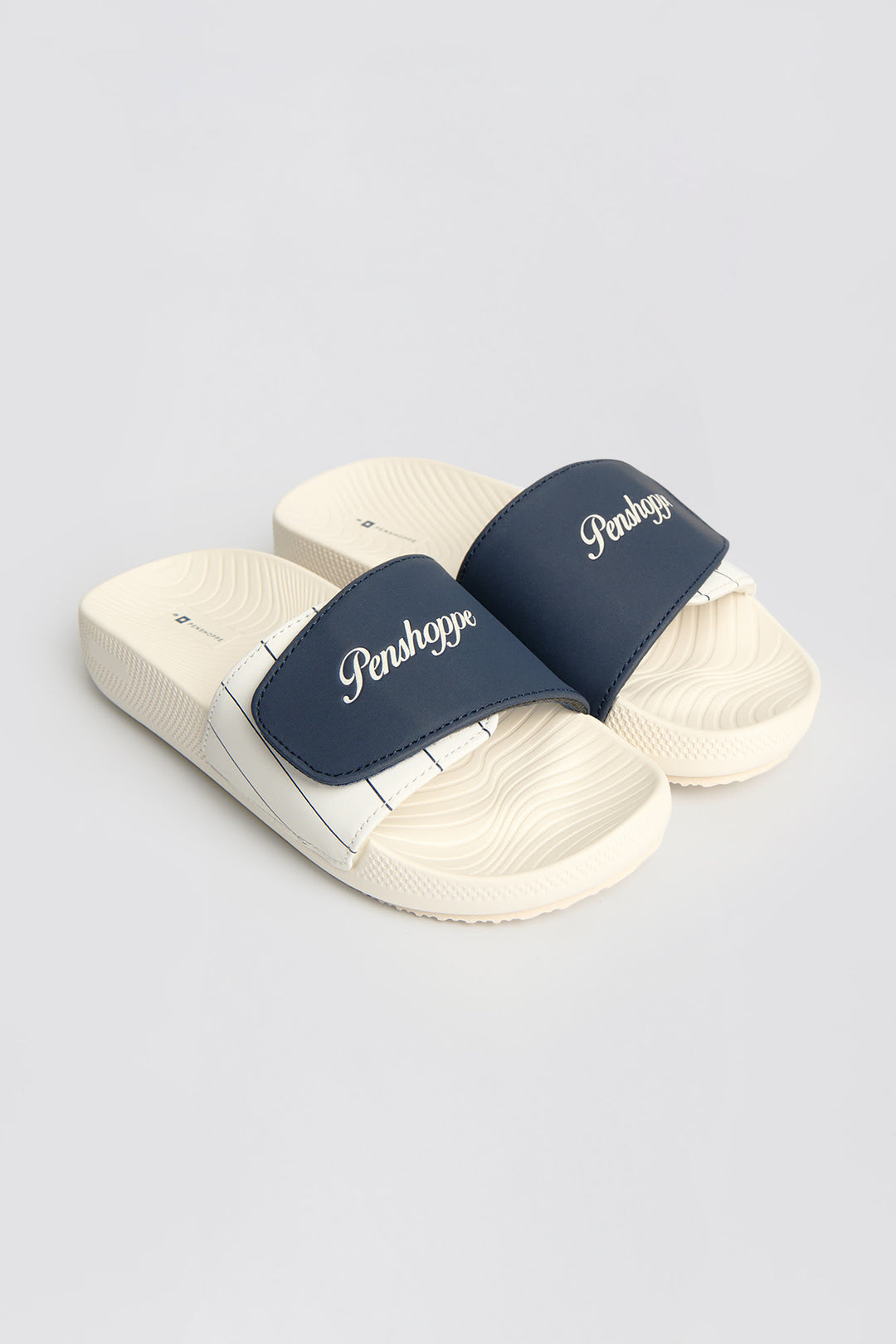 994466-Off White (1).jpg