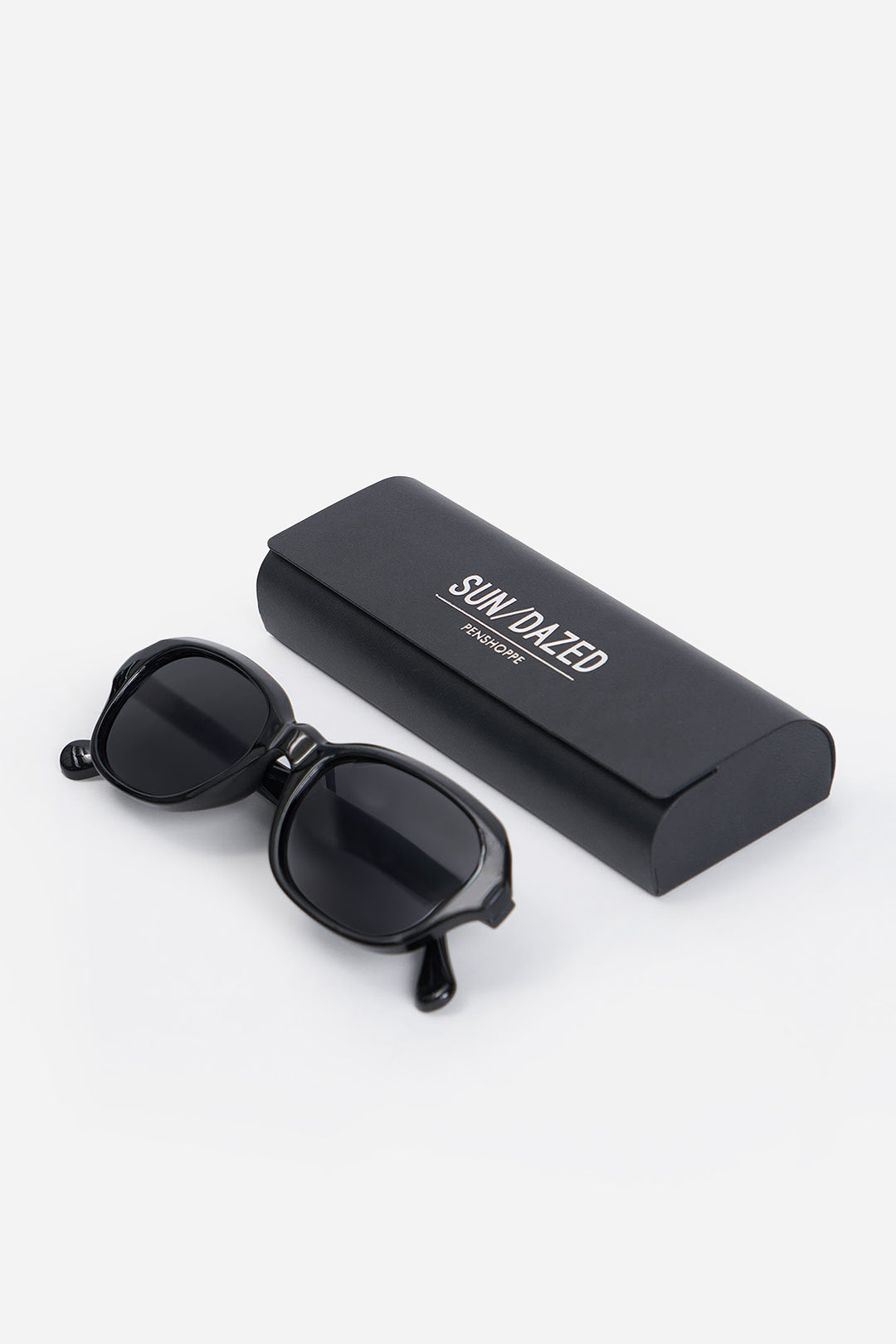 994491-Black (2).jpg